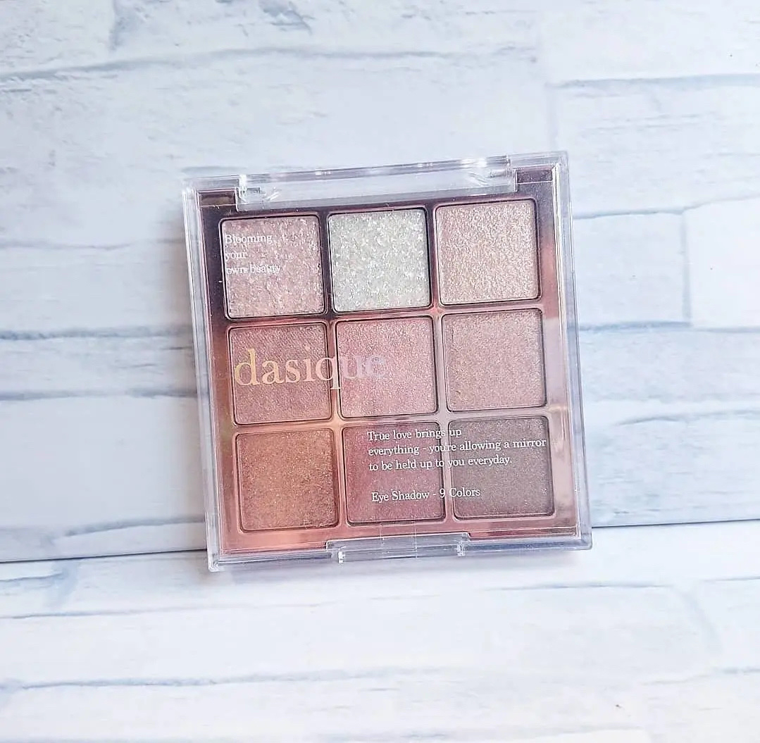 シャドウパレット 06 スノーブロッサム/dasique/アイシャドウパレットを使ったクチコミ（1枚目）