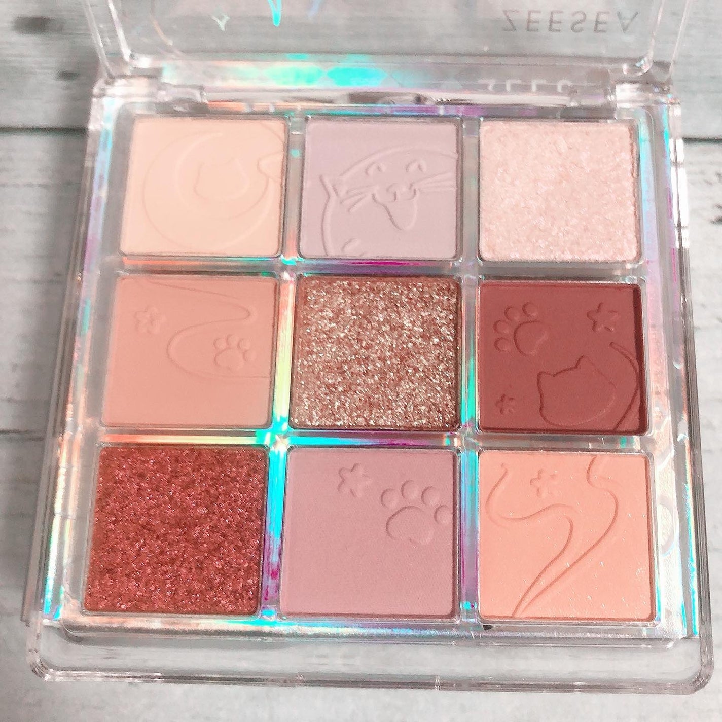 クォーツ 9色アイシャドウパレット(ドリームランドアイシャドウ)/ZEESEA/アイシャドウパレットを使ったクチコミ(2枚目)
