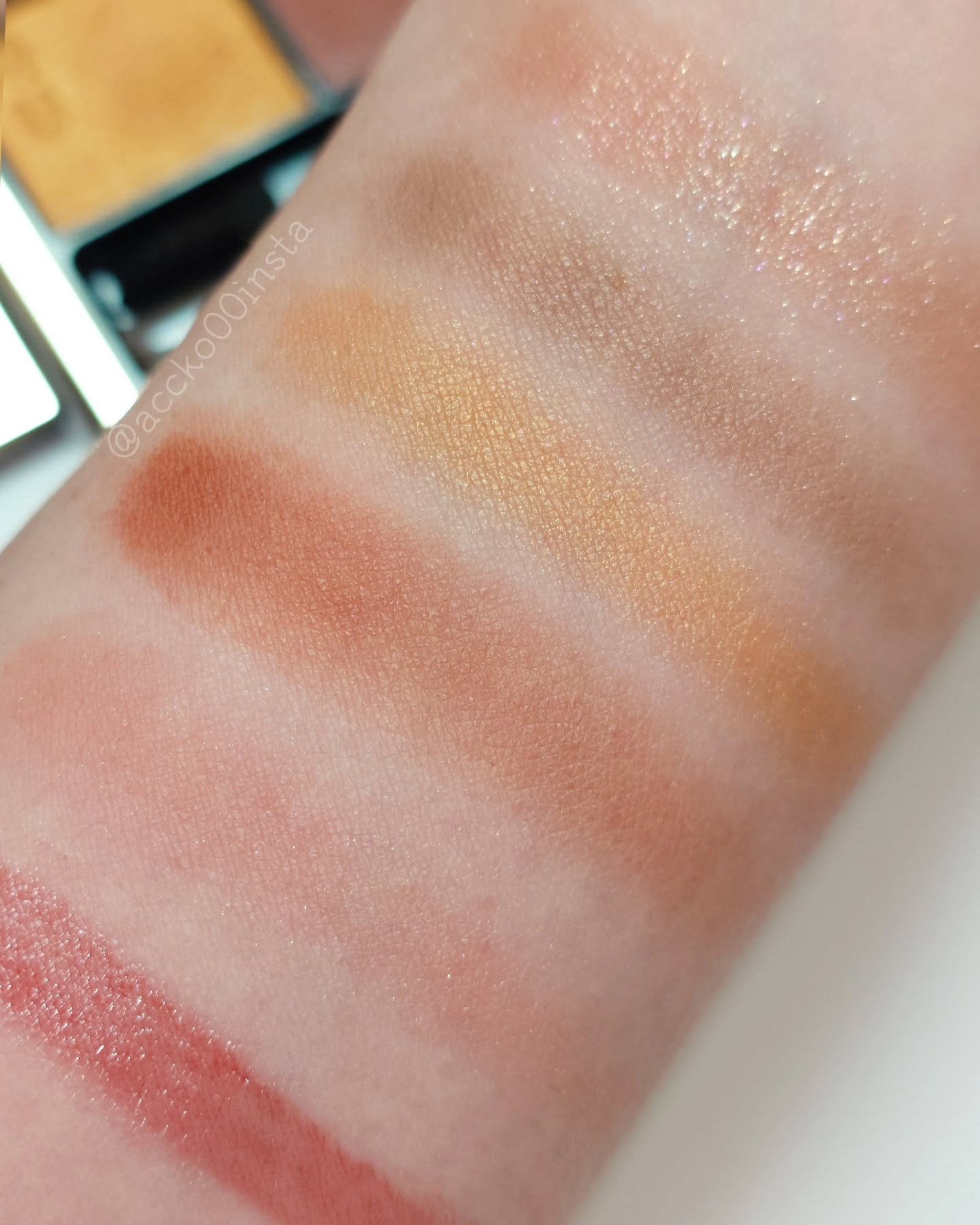 シグニチャー カラー アイズ/SUQQU/アイシャドウパレットを使ったクチコミ(3枚目)