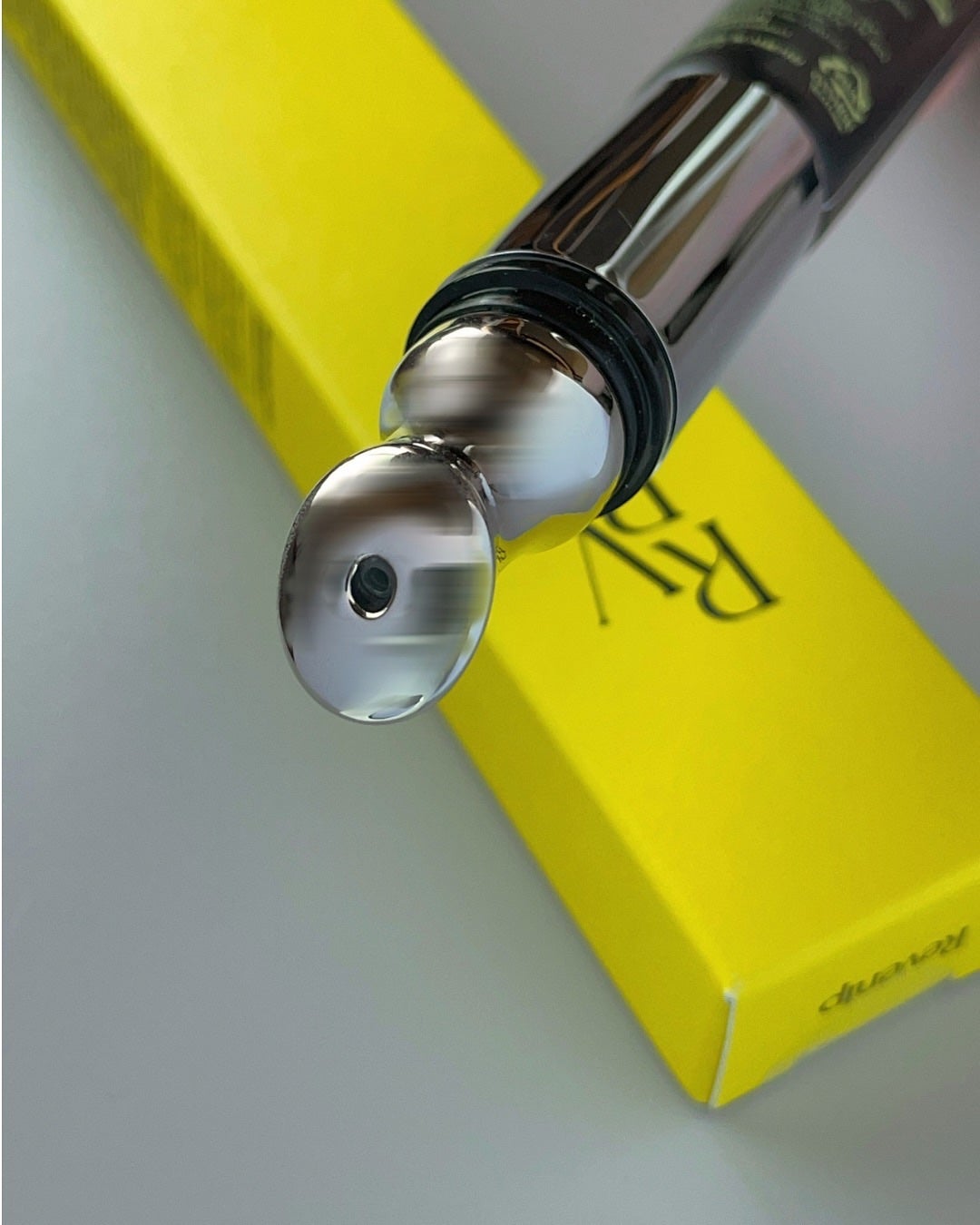 リマージカルシウム振動アイクリーム/REVENIP/フェイスクリームを使ったクチコミ(2枚目)