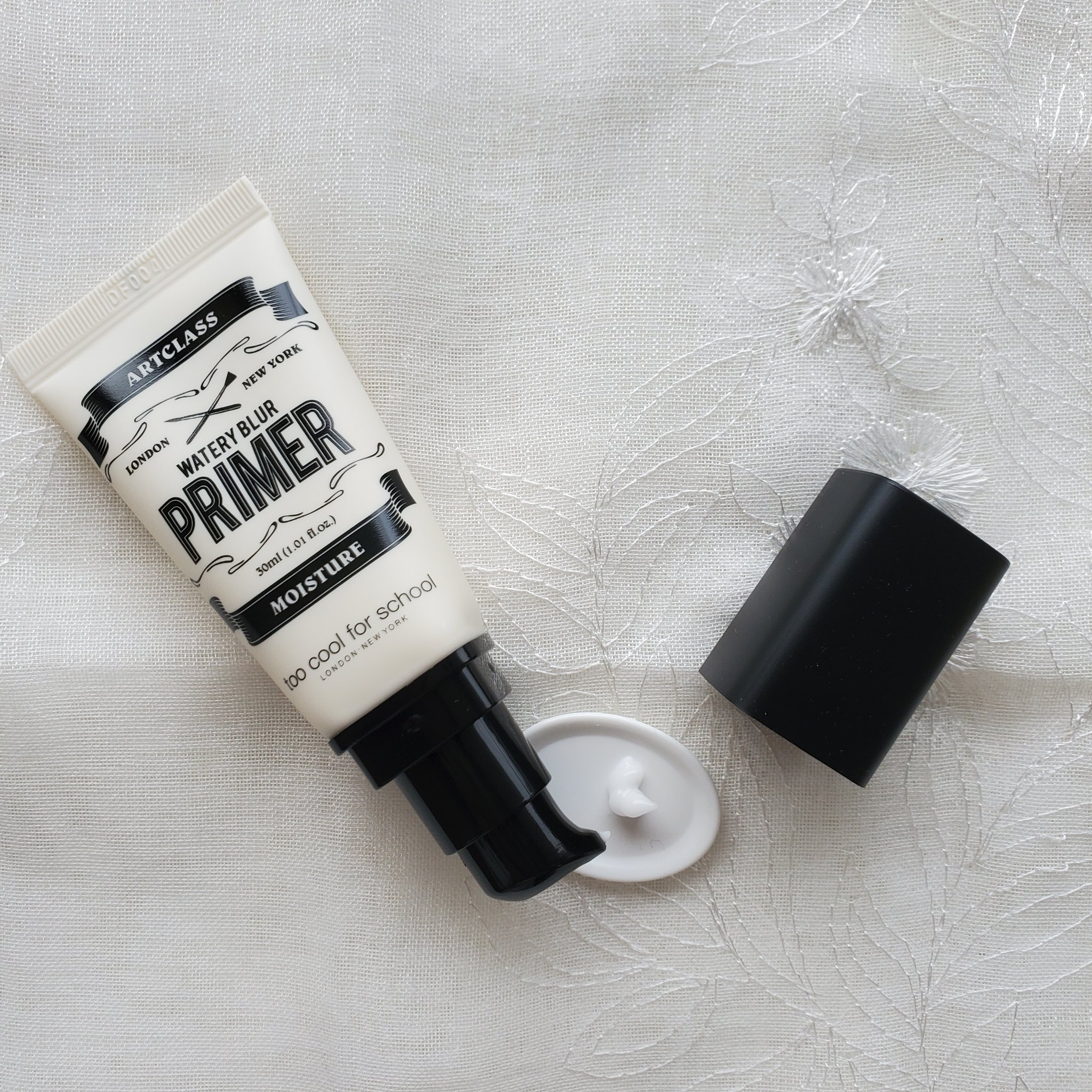 しっとり&なめらかウォータリーブラープライマー/too cool for school/化粧下地を使ったクチコミ（2枚目）