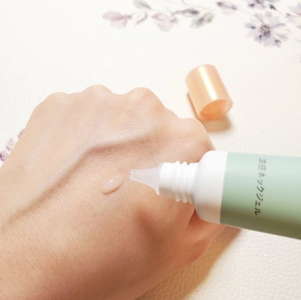 8x4 アロマスイッチ 涼感ネックジェル プロヴァンステラスの香り/8x4/デオドラント・制汗剤を使ったクチコミ(2枚目)