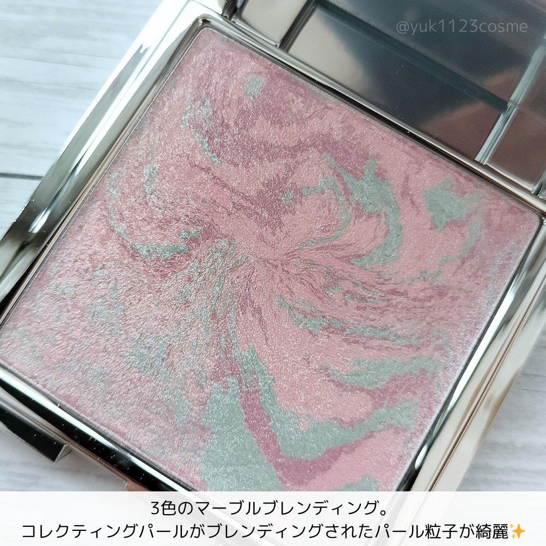 スキンルミナスハイライター/DEAR DAHLIA/パウダーハイライトを使ったクチコミ（2枚目）