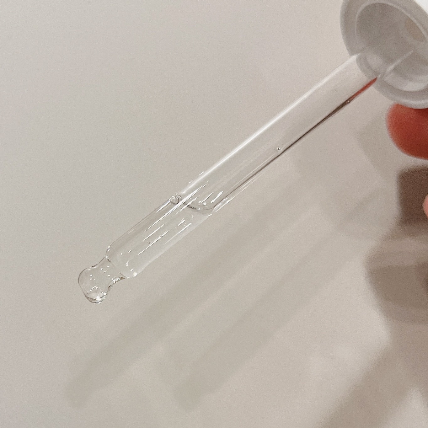 アイムユアヒーロー モイストピールケアセラム/SISI/美容液を使ったクチコミ（3枚目）