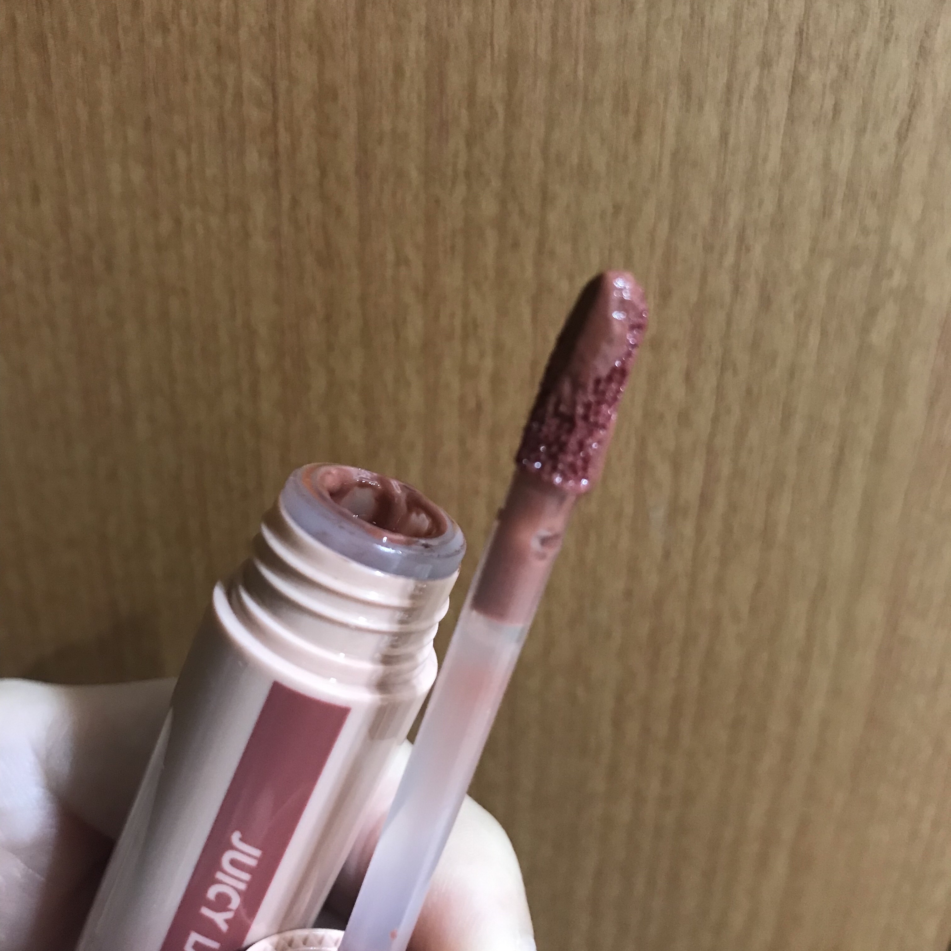 ジューシーラスティングティント/rom&nd/リップティントを使ったクチコミ（3枚目）