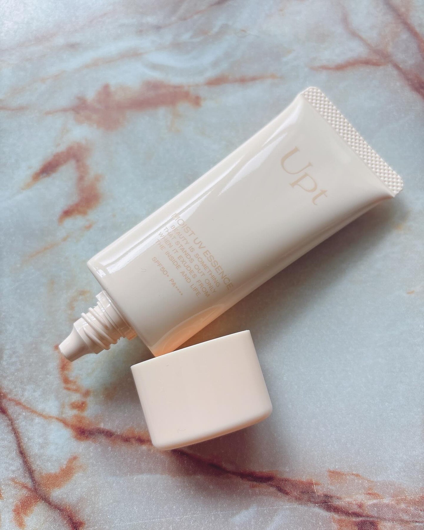 Upt MOIST UV ESSENCE/Upt/化粧下地を使ったクチコミ(2枚目)