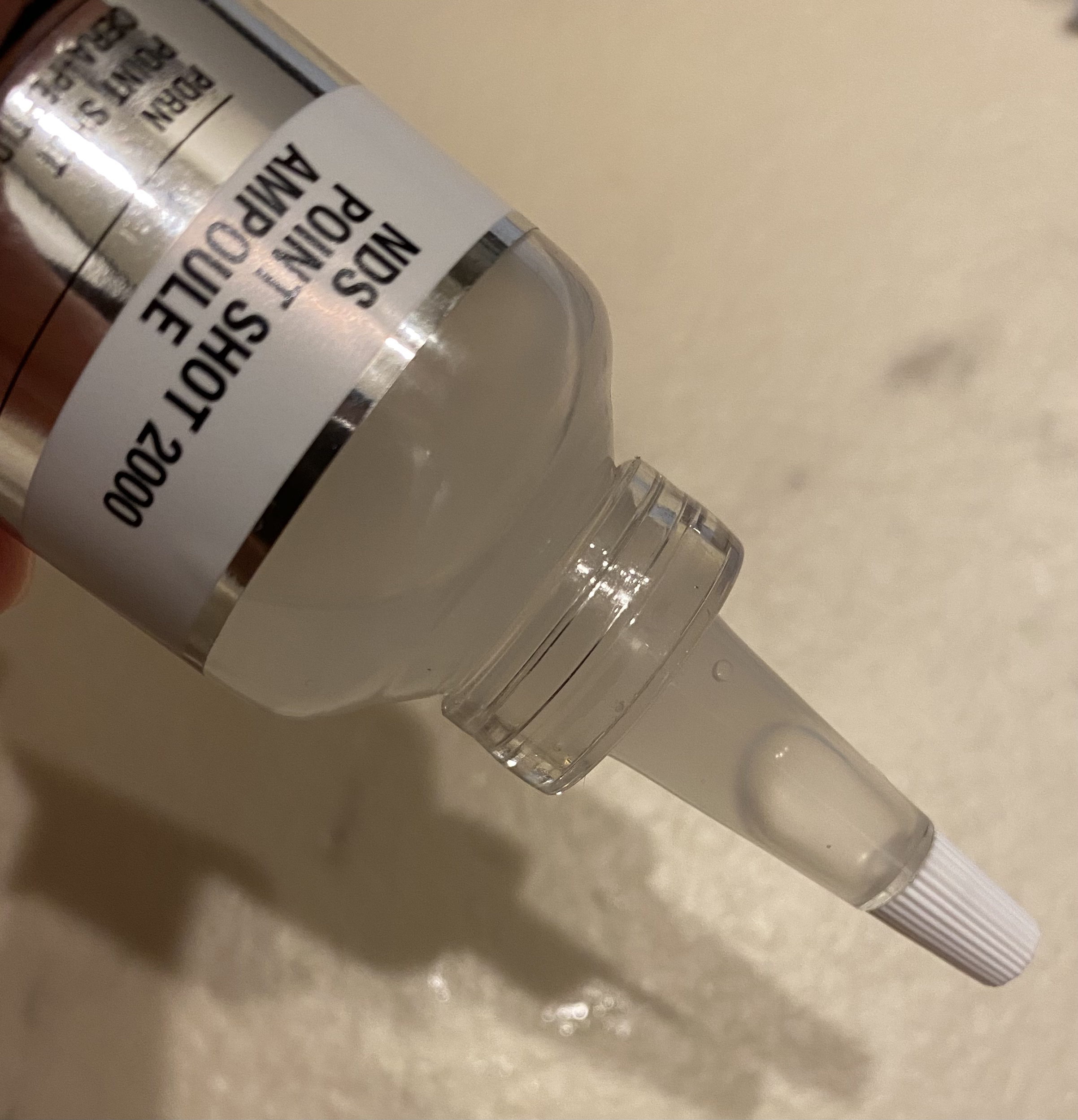 NDSポイントショット2000アンプル/ISOI/美容液を使ったクチコミ（2枚目）