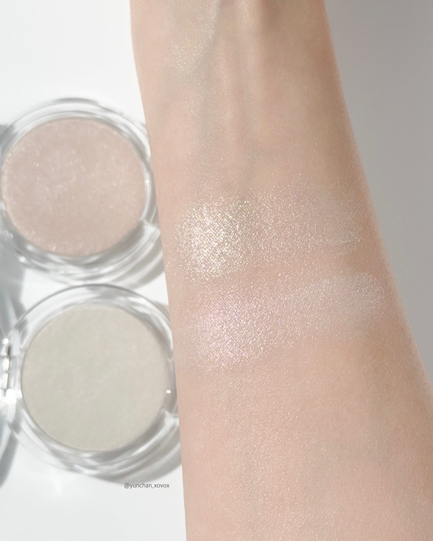 ゆんちゃん🍑 on LIPS 「BANILACOシルキーグロウハイライター2/24にQoo10..」(4枚目)