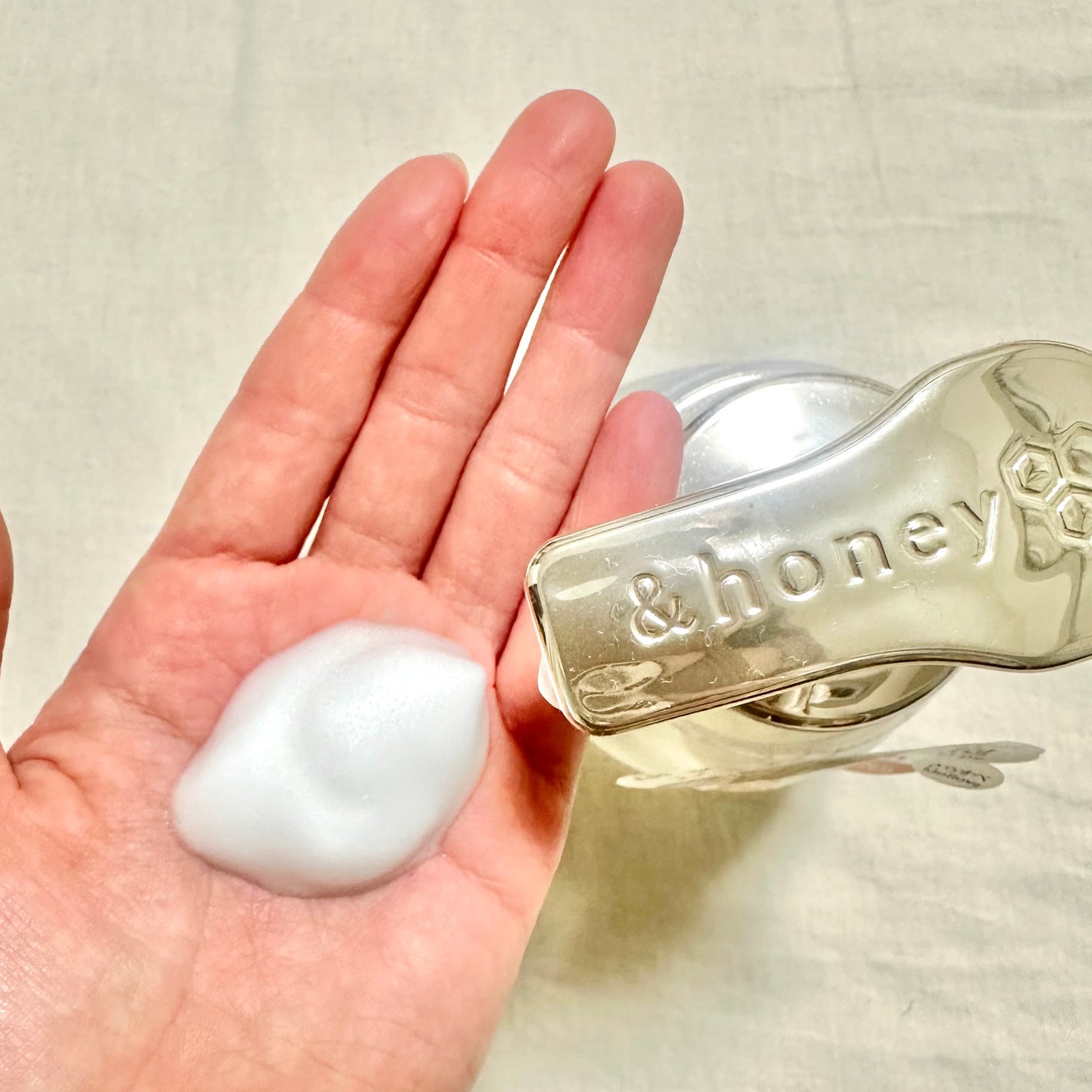 メロウエアリー 泡ボディウォッシュ/&honey/ボディソープを使ったクチコミ(2枚目)