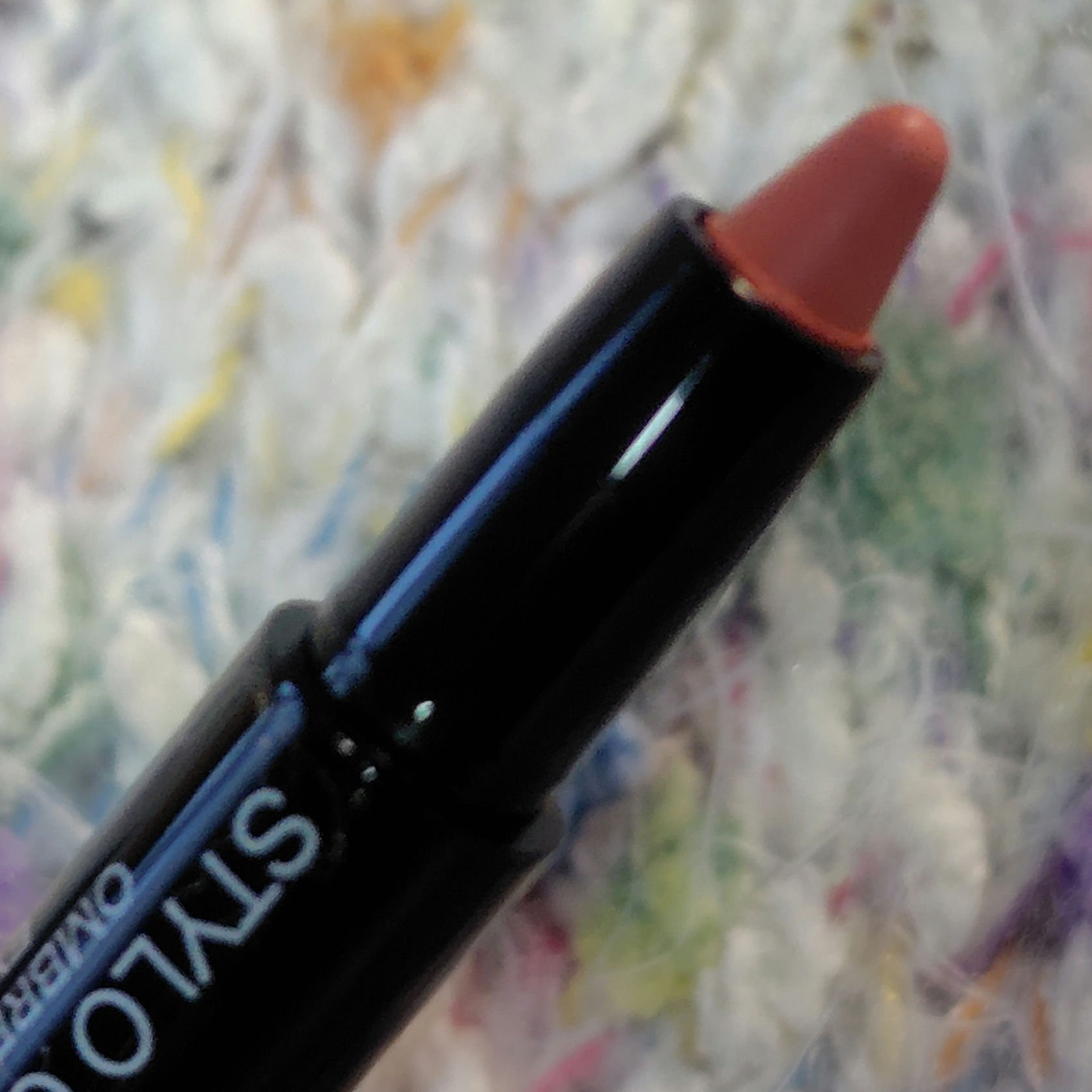 スティロ オンブル エ コントゥール/CHANEL/スティックアイシャドウを使ったクチコミ（3枚目）