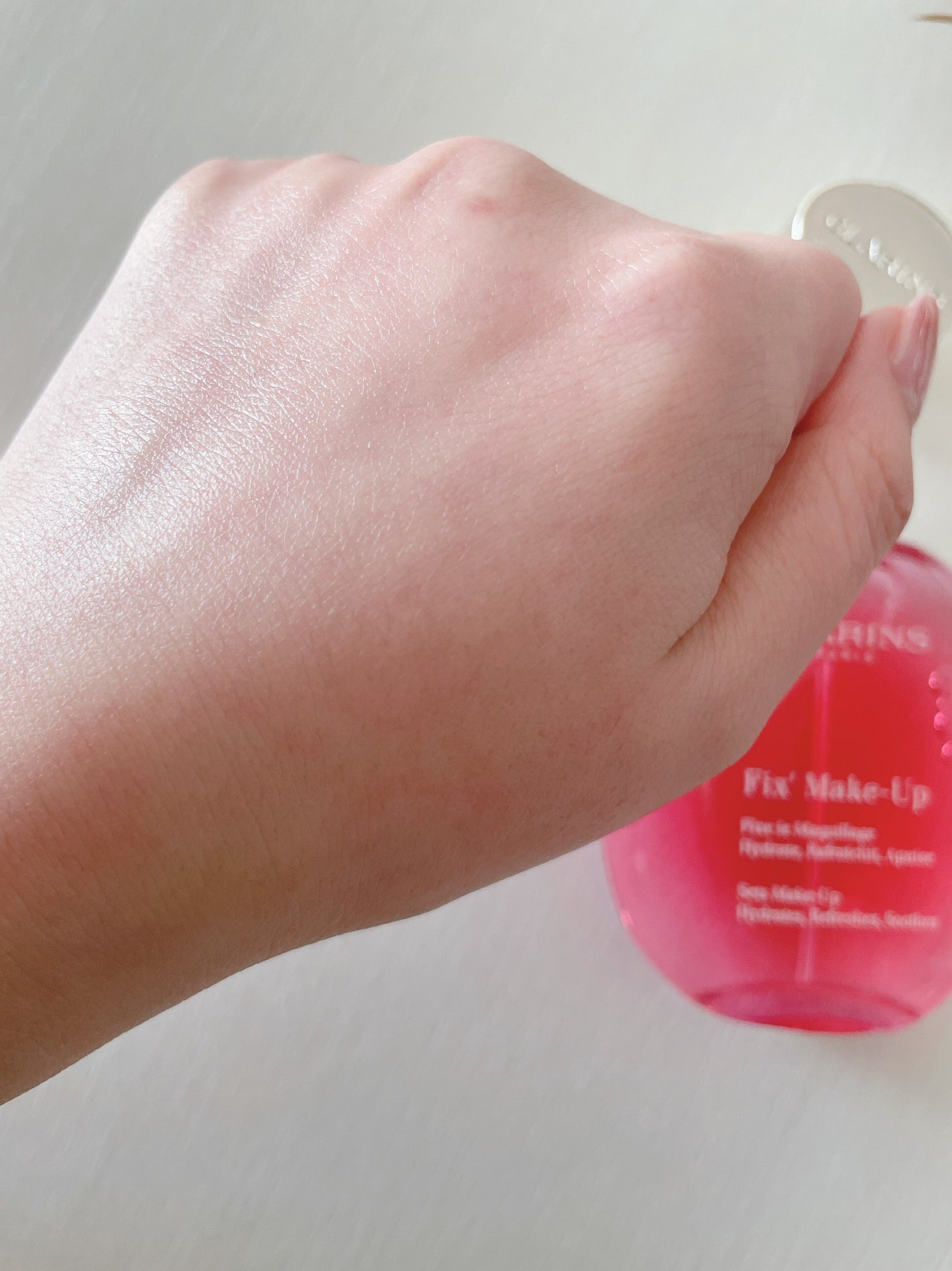 フィックス メイクアップ N/CLARINS/ミスト状化粧水を使ったクチコミ(3枚目)