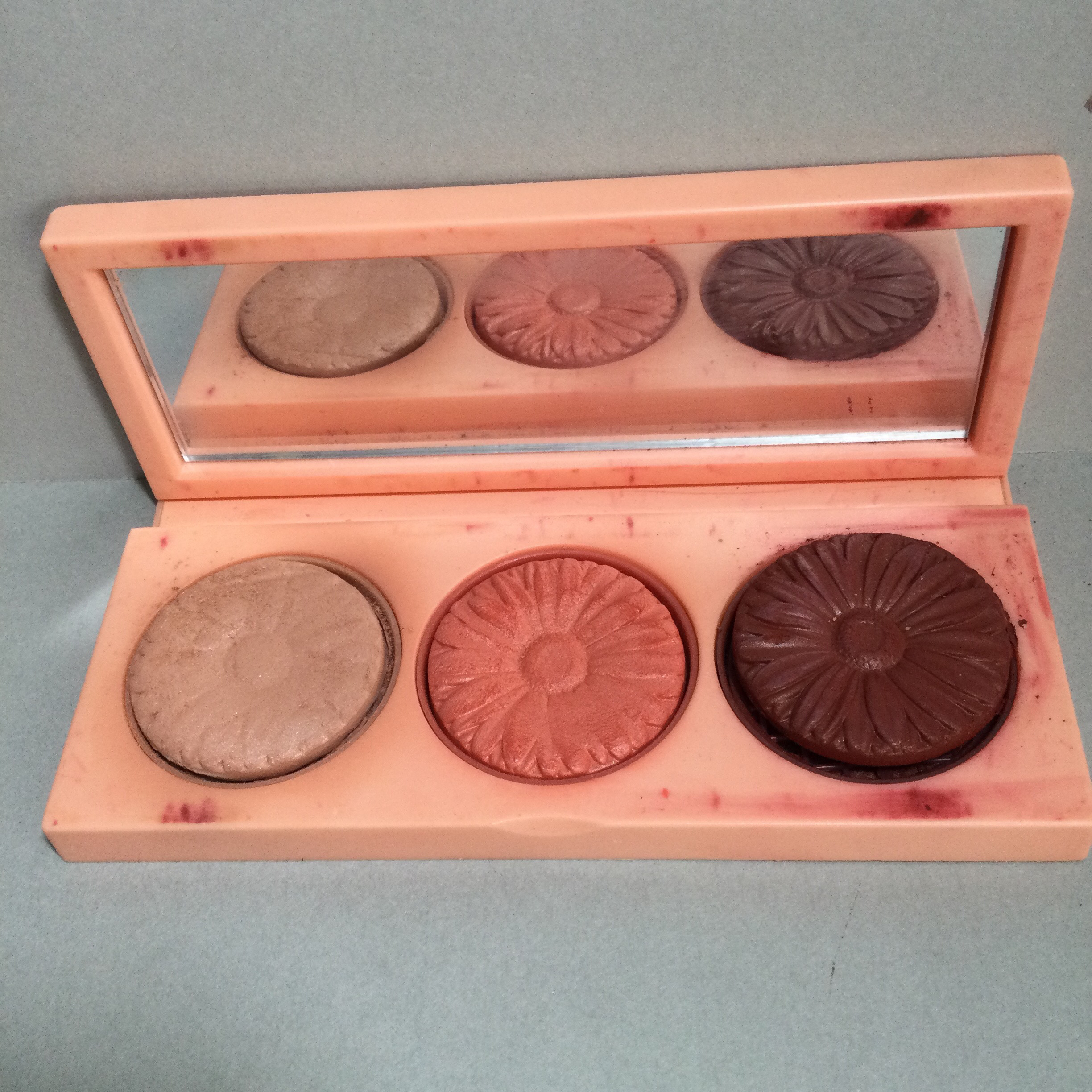 アイグロウ ジェム/DECORTÉ/ジェル・クリームアイシャドウを使ったクチコミ（3枚目）