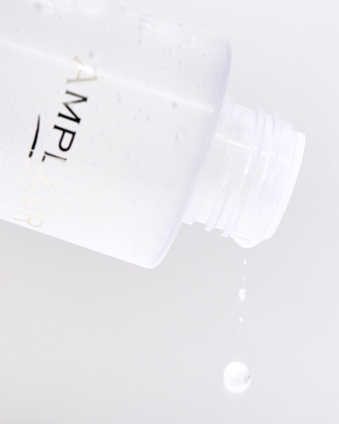 ラグジュアリーホワイト ローションAO II/アンプルール/化粧水を使ったクチコミ（1枚目）