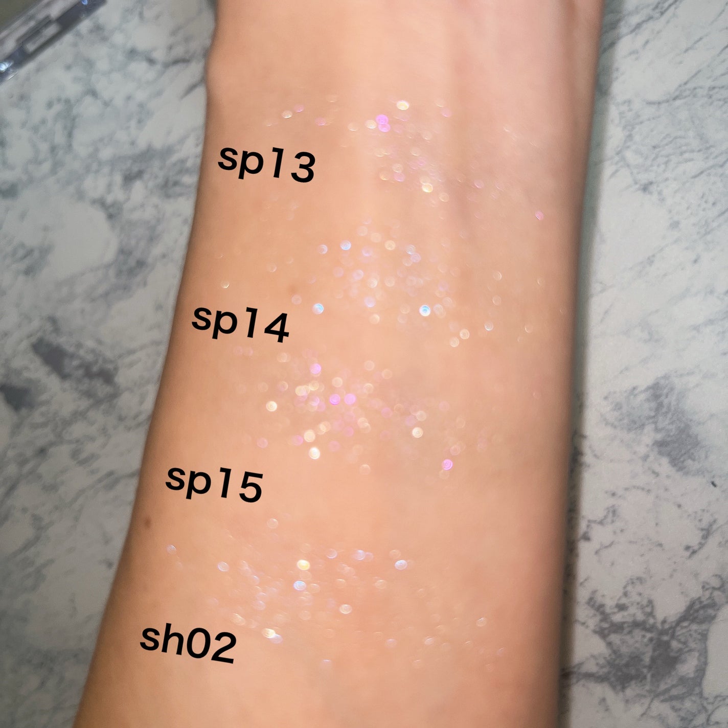 マルチカラーバリエーション スパークル/チャコット・コスメティクス/単色アイシャドウを使ったクチコミ(3枚目)