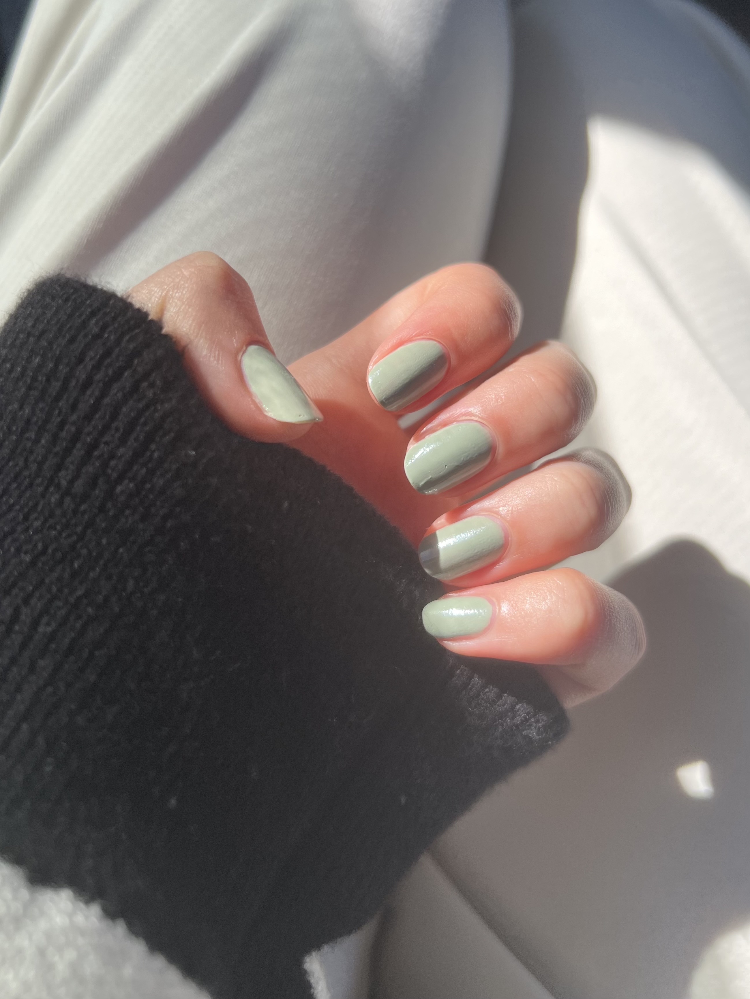 and U ピールオフマニキュア/3COINS/マニキュアを使ったクチコミ（2枚目）