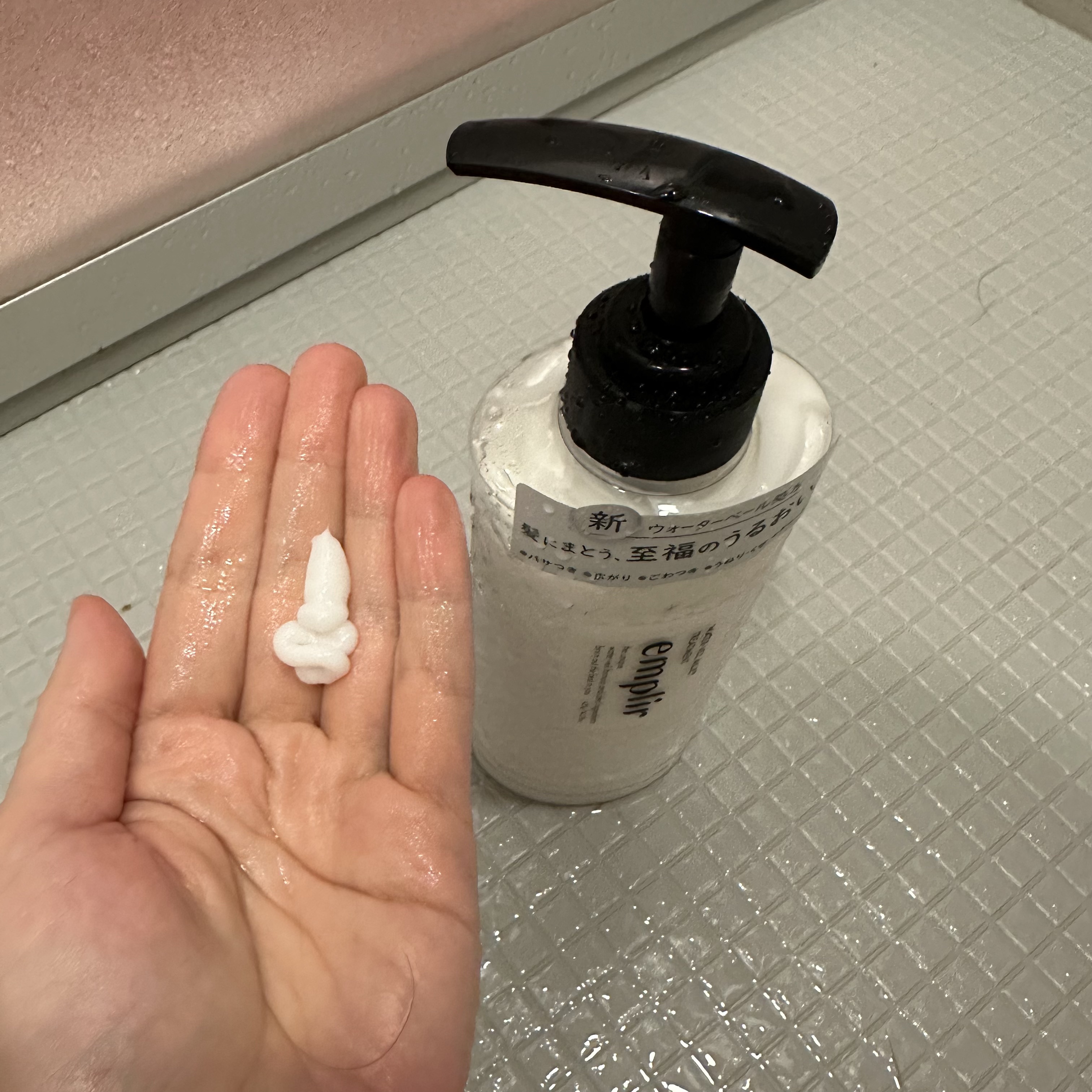 ウォーターベール　モイストシャンプー／トリートメント シャンプー本体420ml/emplir/市販シャンプーを使ったクチコミ（3枚目）