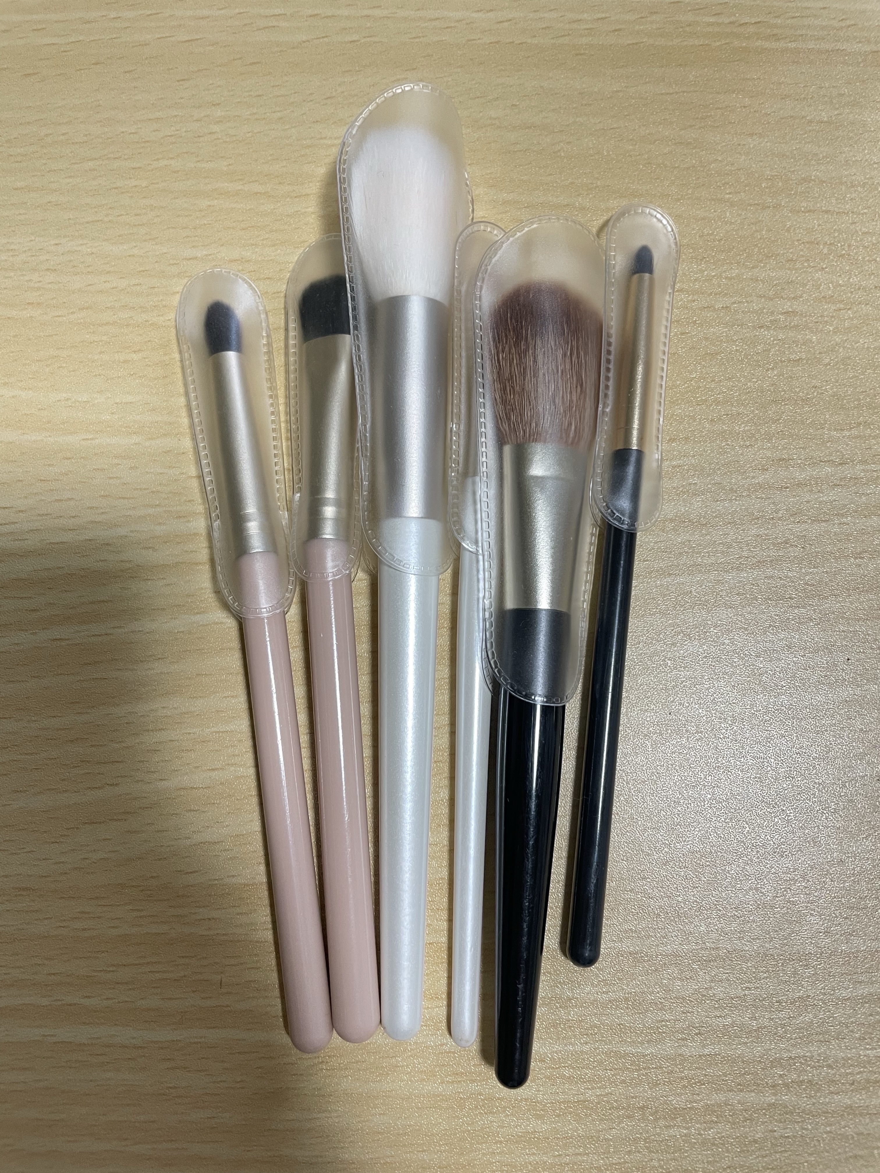 メイクブラシカバー/セリア/その他化粧小物を使ったクチコミ（2枚目）