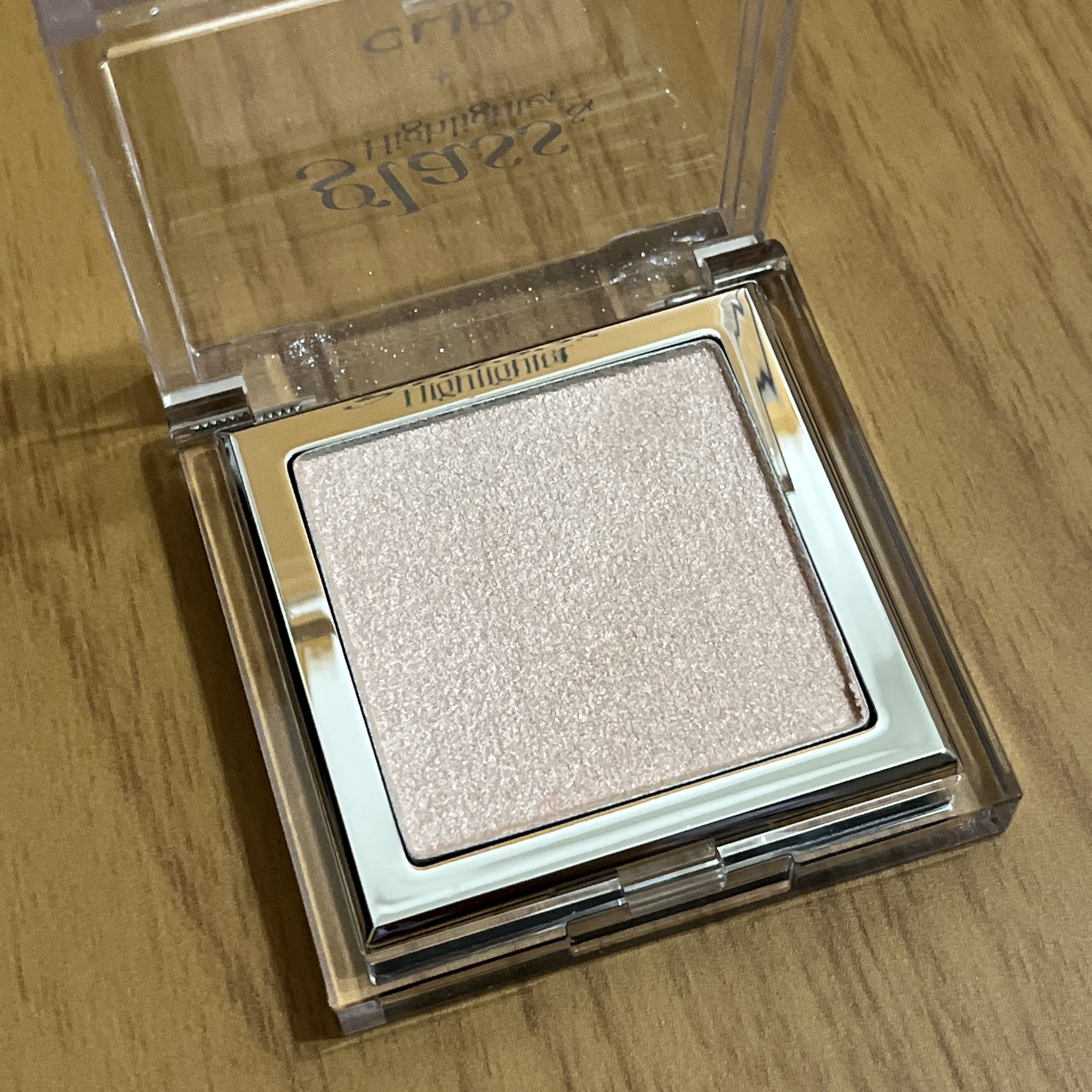 グラス アンド ハイライター 01 MOON GLOW/CLIO/ハイライト・シェーディングを使ったクチコミ（2枚目）