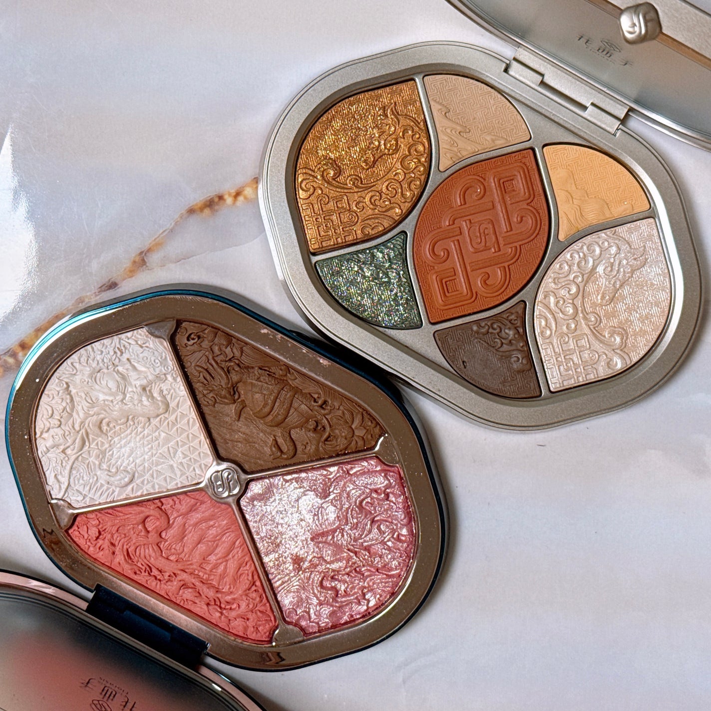 星宿彫刻 4色パレット/花西子/マルチパレットを使ったクチコミ(4枚目)