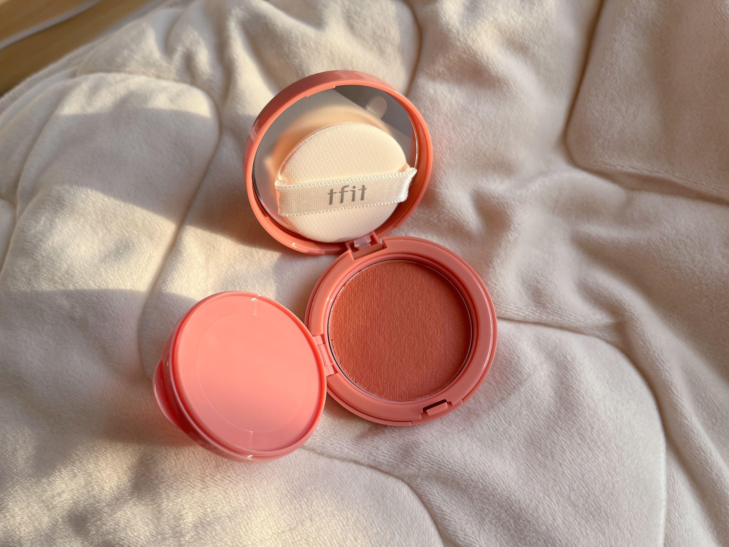 フラッフィーベルベットクッションチーク /TFIT/ジェル・クリームチークを使ったクチコミ（2枚目）