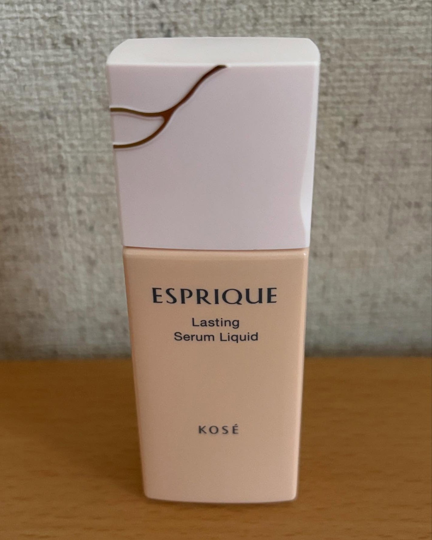 ラスティング セラム リキッド/ESPRIQUE/リキッドファンデーションを使ったクチコミ(1枚目)