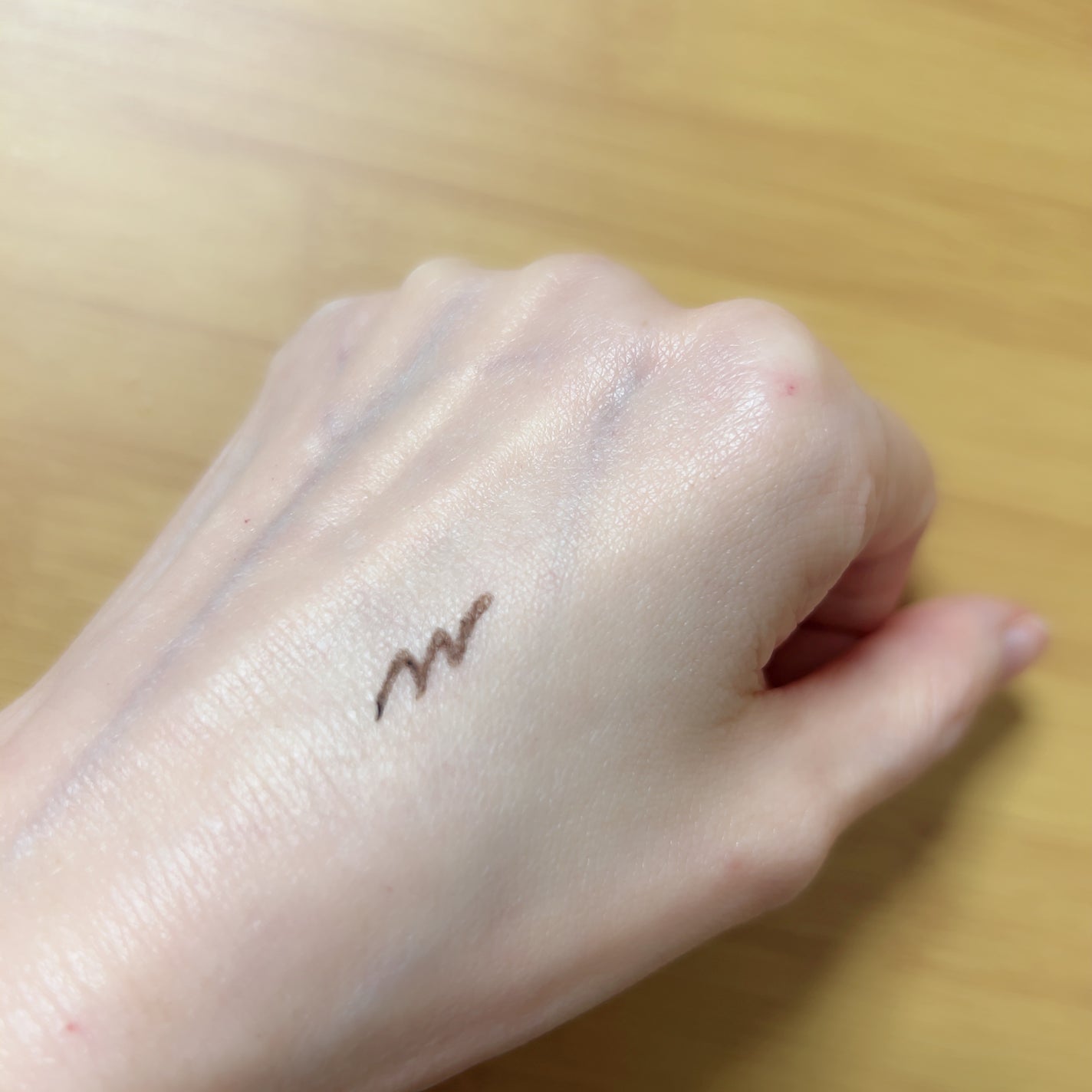 「密着アイライナー」極細クリームペンシル/デジャヴュ/ペンシルアイライナーを使ったクチコミ(3枚目)