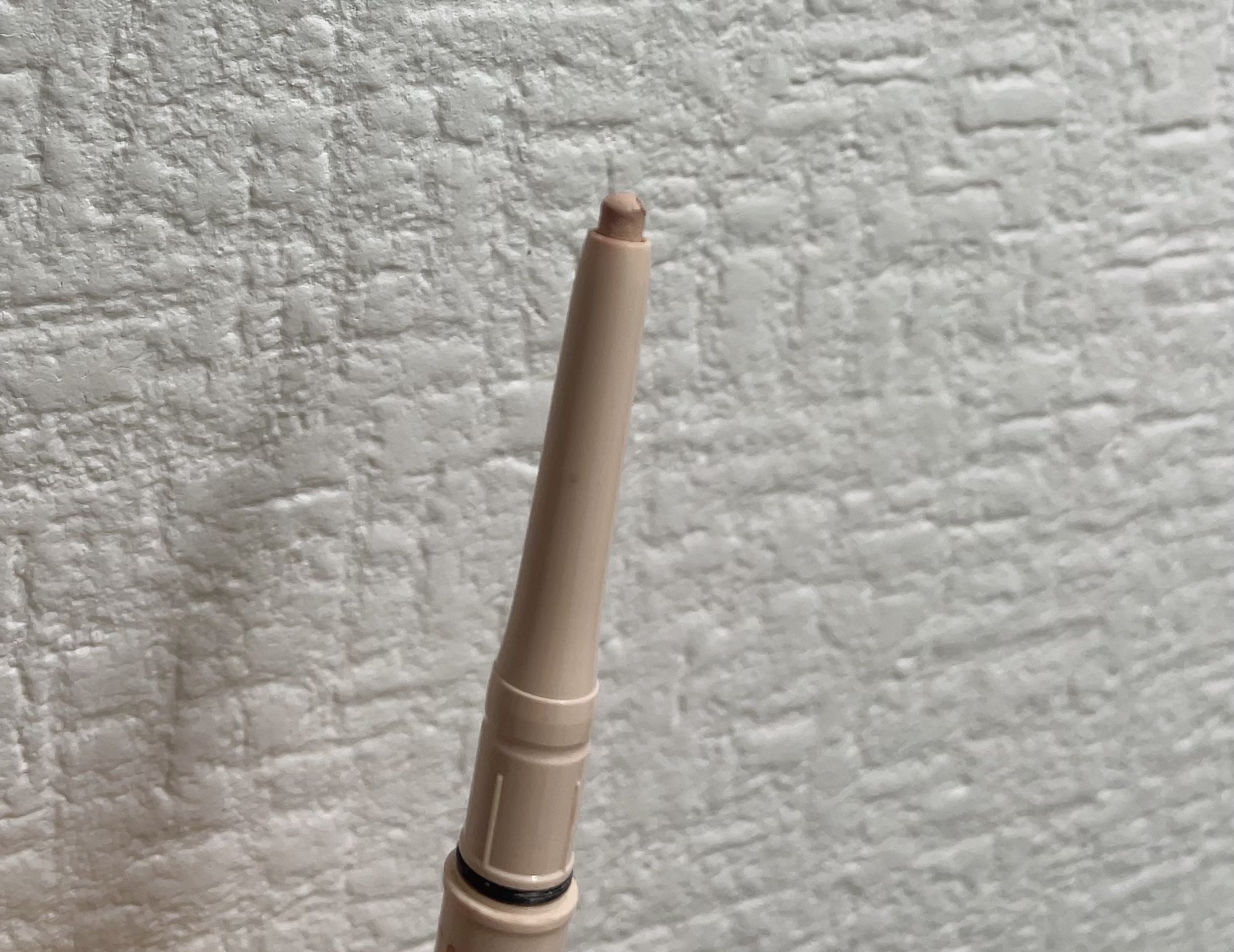 描くアイゾーンコンシーラー/CEZANNE/ペンシルコンシーラーを使ったクチコミ（2枚目）