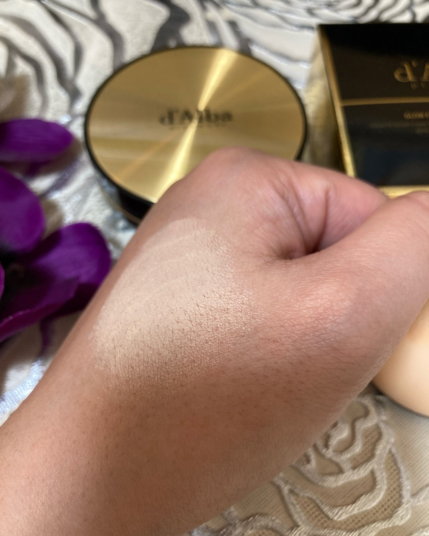 グロウフィットセラムカバークッション/ダルバ/クッションファンデーションを使ったクチコミ(5枚目)