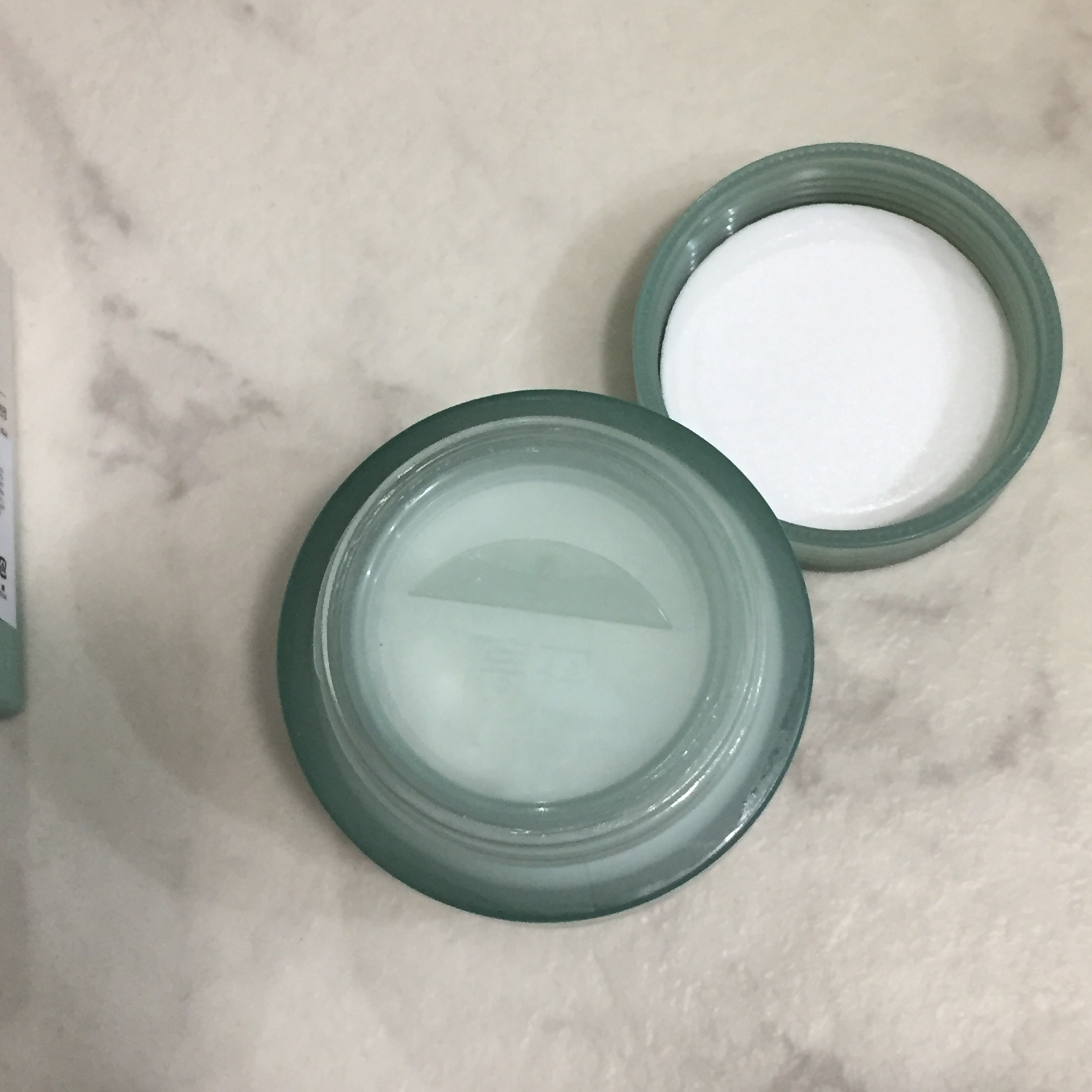 ピュアアルテミシア カーミングウォータークリーム/HANYUL(ハンユル)/フェイスクリームを使ったクチコミ（2枚目）