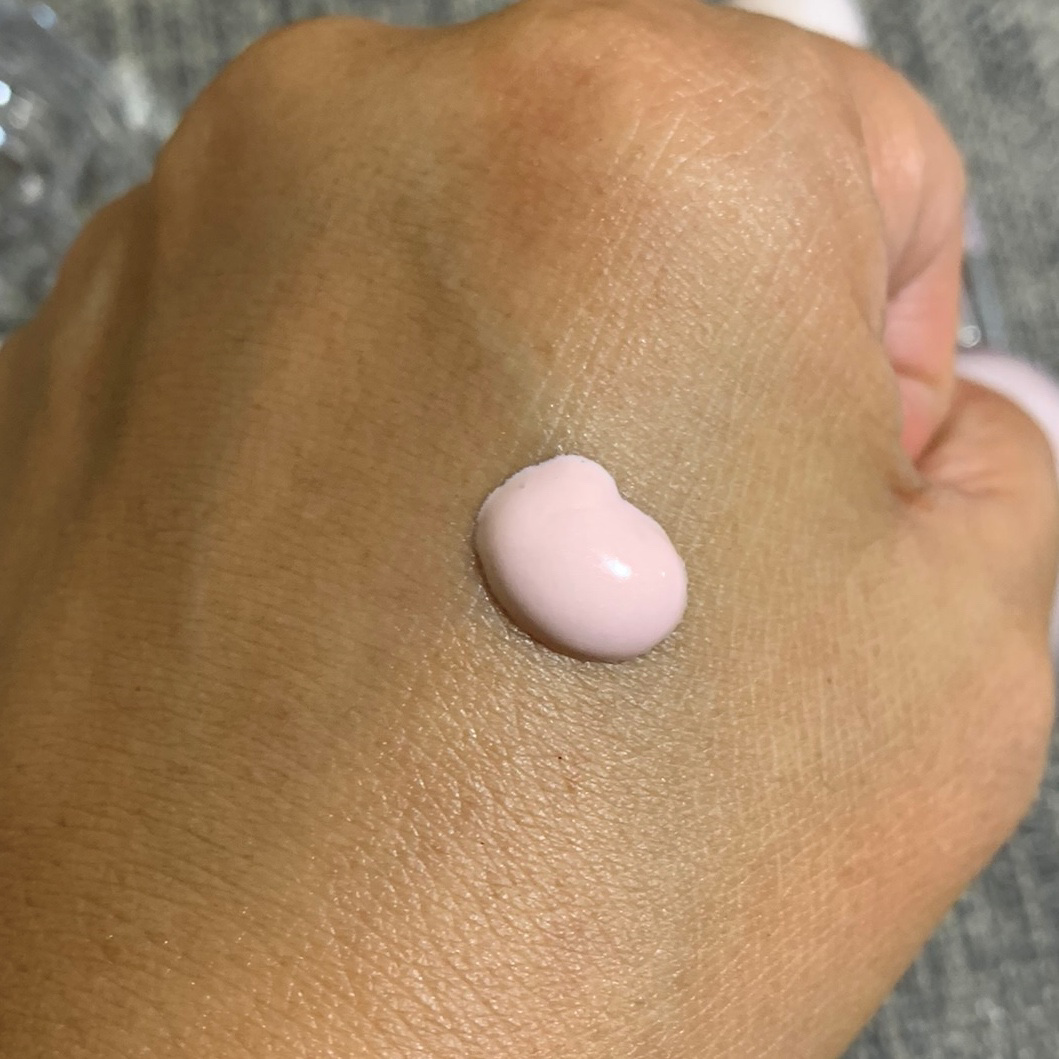 ジルスチュアート クリスタルブルーム イルミネイティング セラムプライマー UV/JILL STUART/化粧下地を使ったクチコミ（2枚目）