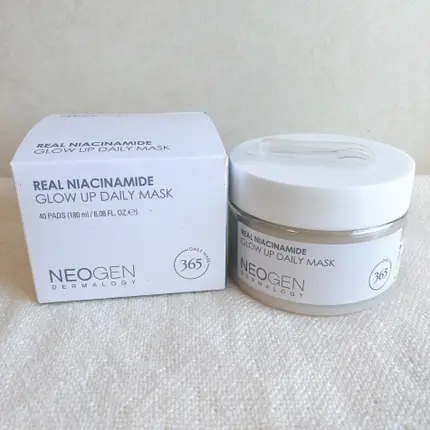 ナイアシンアミド配合のおすすめ化粧品&医薬部外品を紹介!ドラッグストア&プチプラで人気のアイテムも