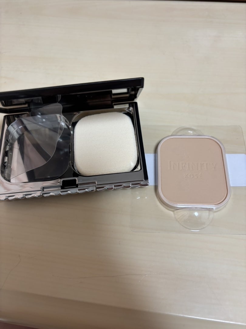 スキンルミナンス ファンデーション/インフィニティ/パウダーファンデーションを使ったクチコミ(4枚目)