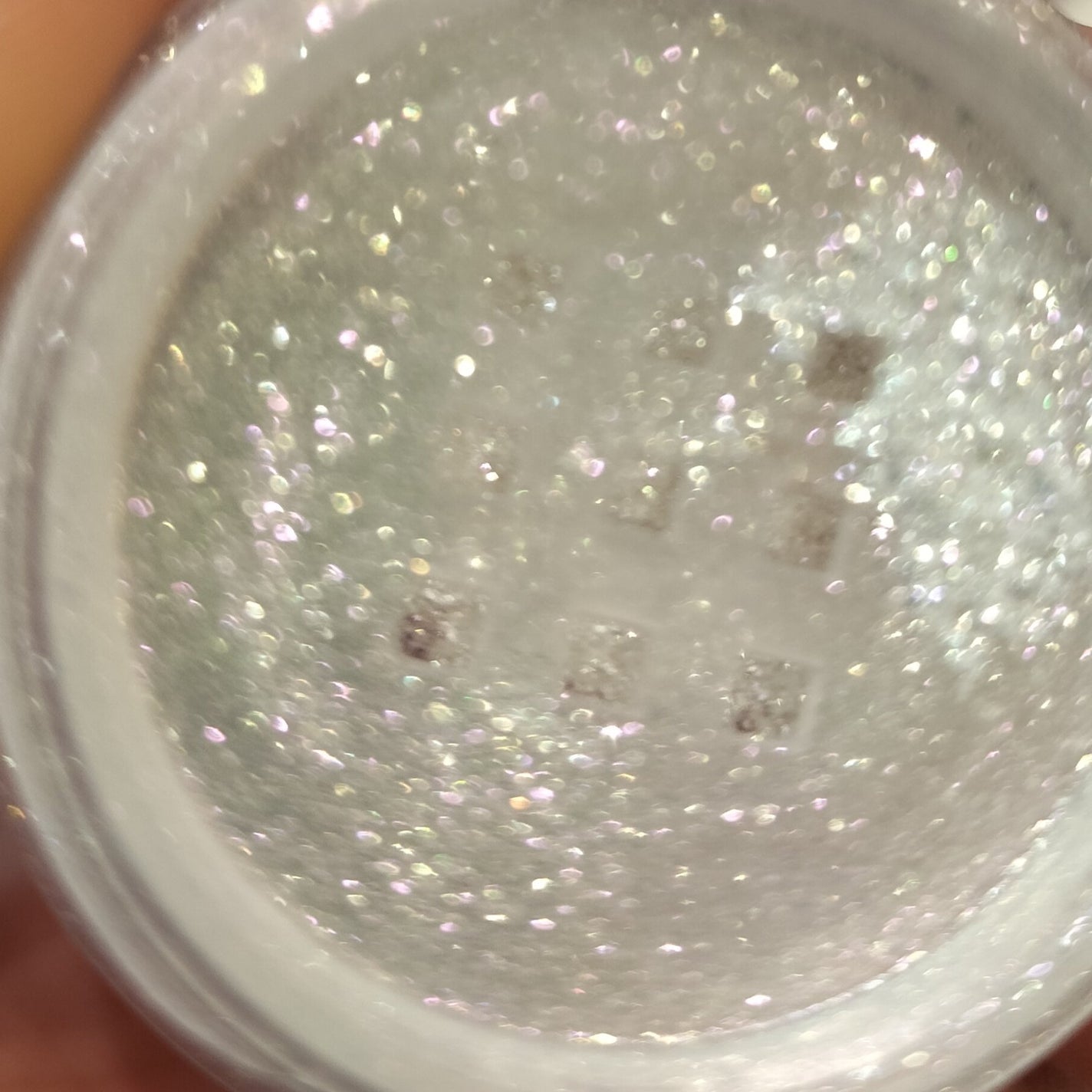 ミネラルピグメント/ONLY MINERALS/単色アイシャドウを使ったクチコミ(4枚目)