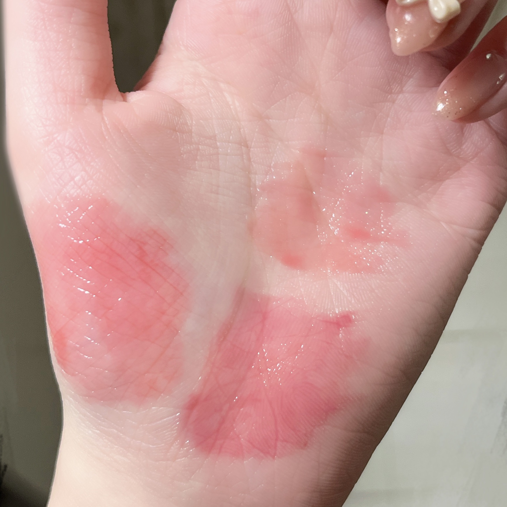 ザ ジューシーラスティングティント/rom&nd/リップティントを使ったクチコミ（2枚目）