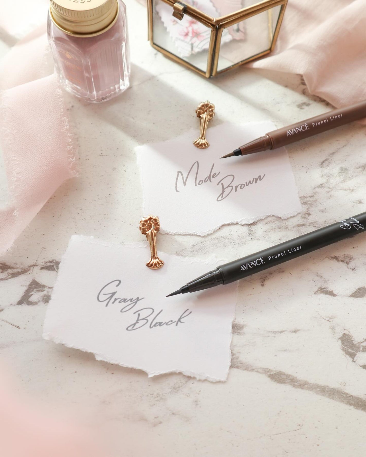 アヴァンセ プリュネルライナー/アヴァンセ/リキッドアイライナーを使ったクチコミ(2枚目)