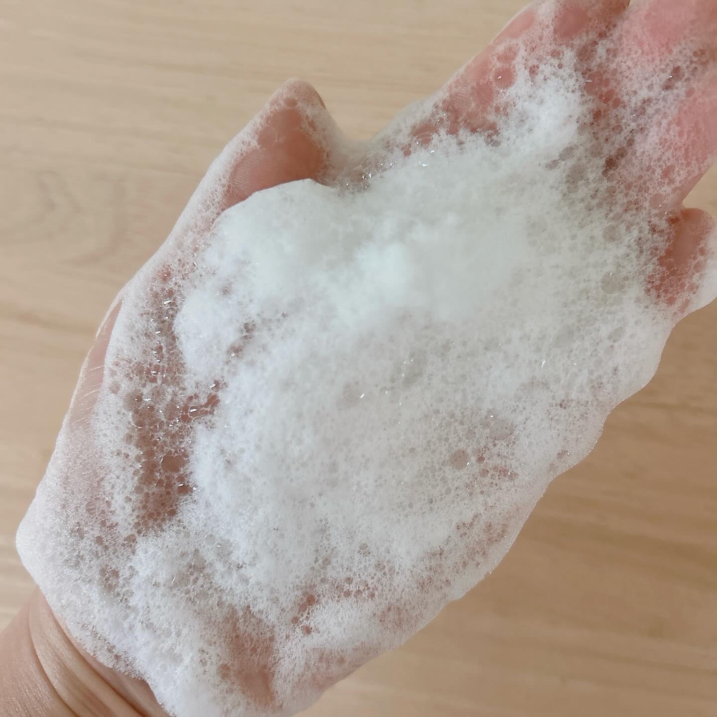 パフューム ボディウォッシュ ホワイトムスク&アンバー/LAVOIR/ボディソープを使ったクチコミ（3枚目）