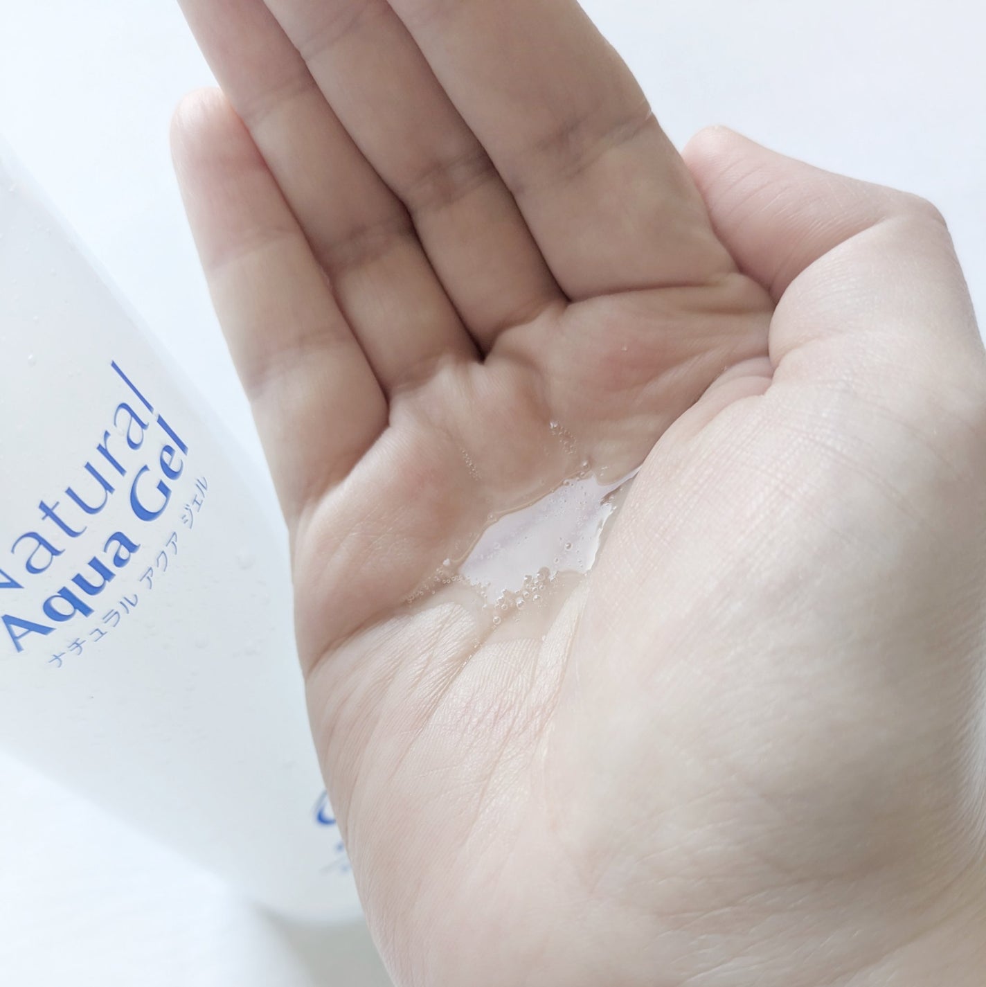 ナチュラルアクアジェル/Cure/ピーリングを使ったクチコミ(4枚目)