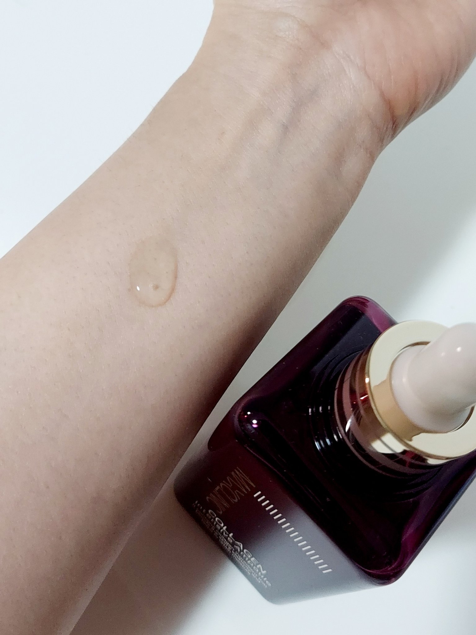 コラーゲンインセンティブアンプル/MAXCLINIC/美容液を使ったクチコミ（3枚目）