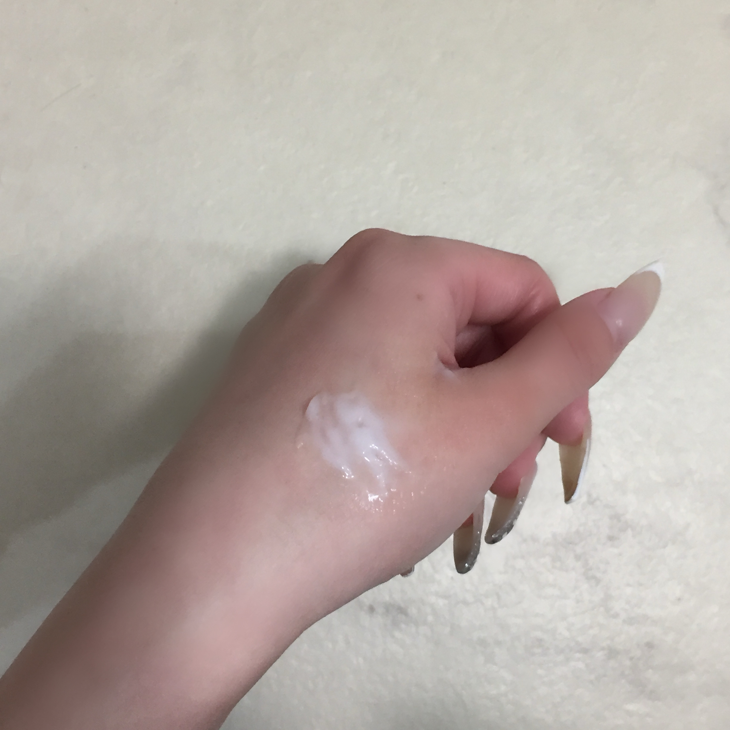 ピュアアルテミシア カーミングウォータークリーム/HANYUL(ハンユル)/フェイスクリームを使ったクチコミ（3枚目）