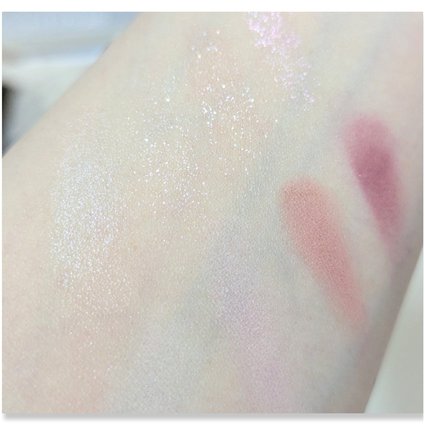 イロミッケ 8色アイシャドウパレット/iromikke/アイシャドウパレットを使ったクチコミ(3枚目)