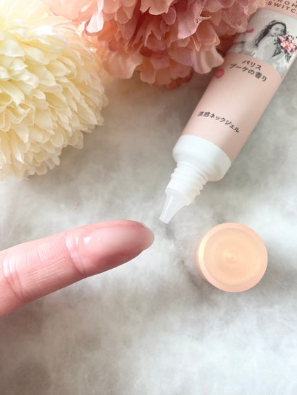 8x4 アロマスイッチ 涼感ネックジェル パリスブーケの香り/8x4/デオドラント・制汗剤を使ったクチコミ(2枚目)