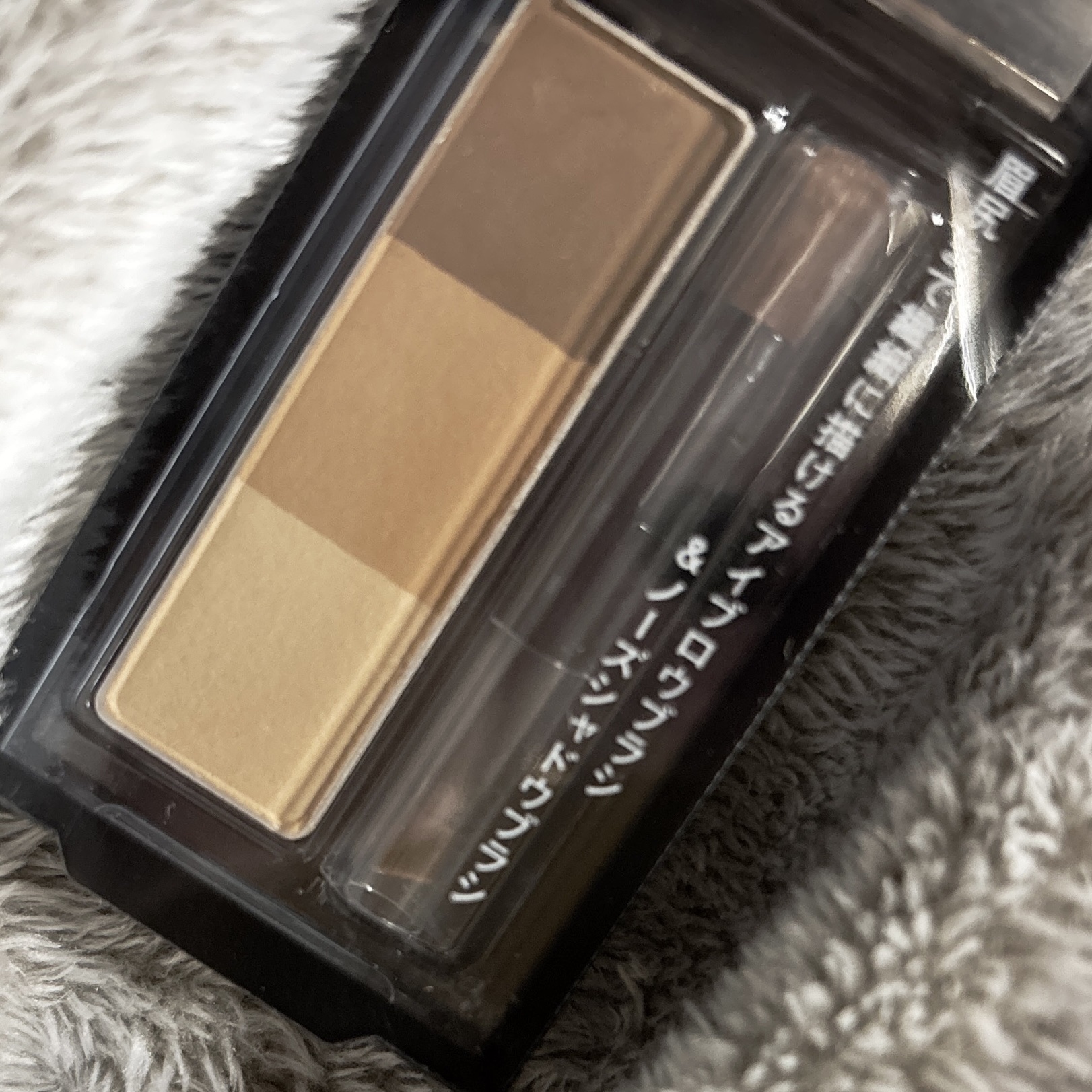 ケイト デザイニングアイブロウ3D/KATE/パウダーアイブロウを使ったクチコミ（2枚目）