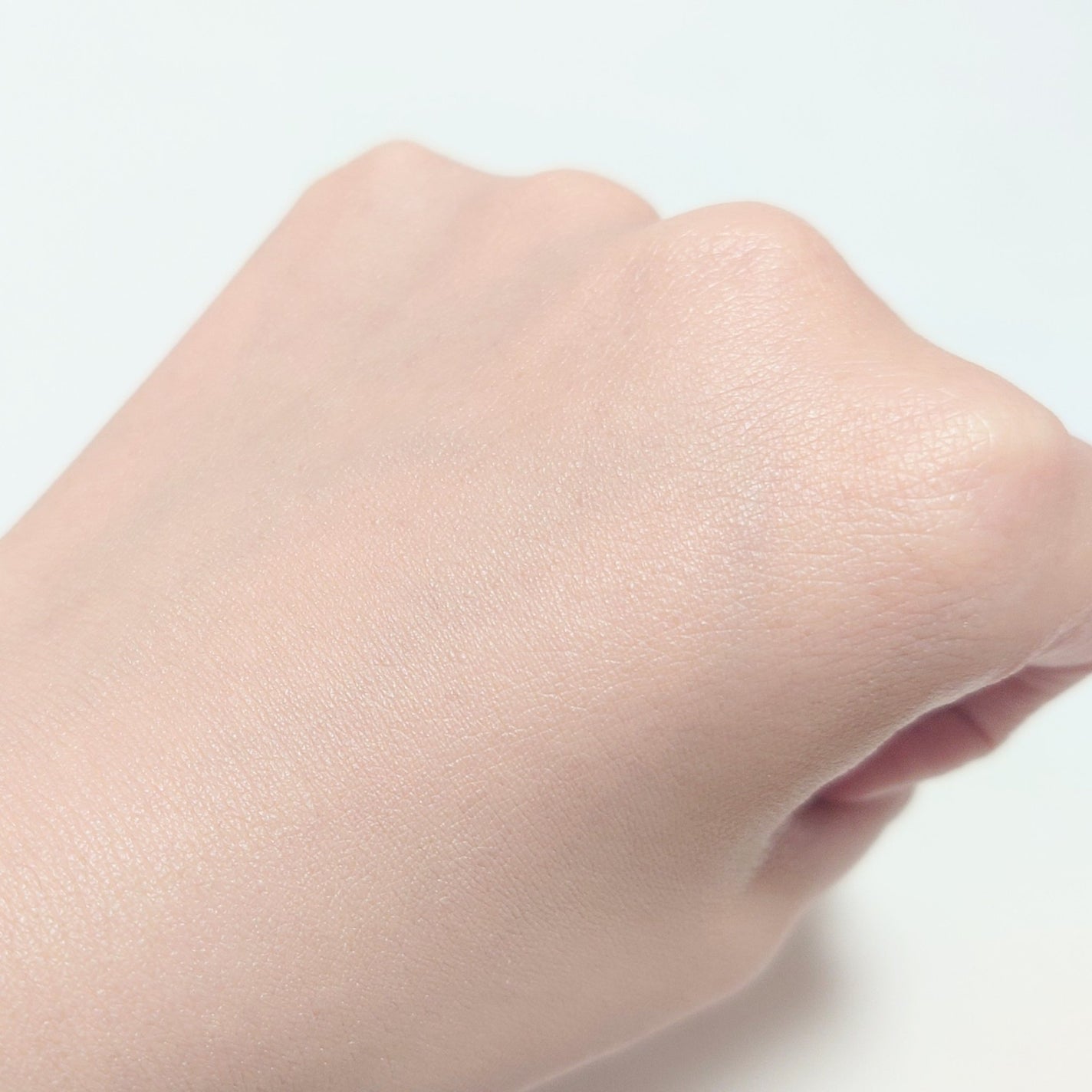 SIGNATURE ESSENCE COVER PACT /AGE20’s/クリーム・エマルジョンファンデーションを使ったクチコミ(3枚目)