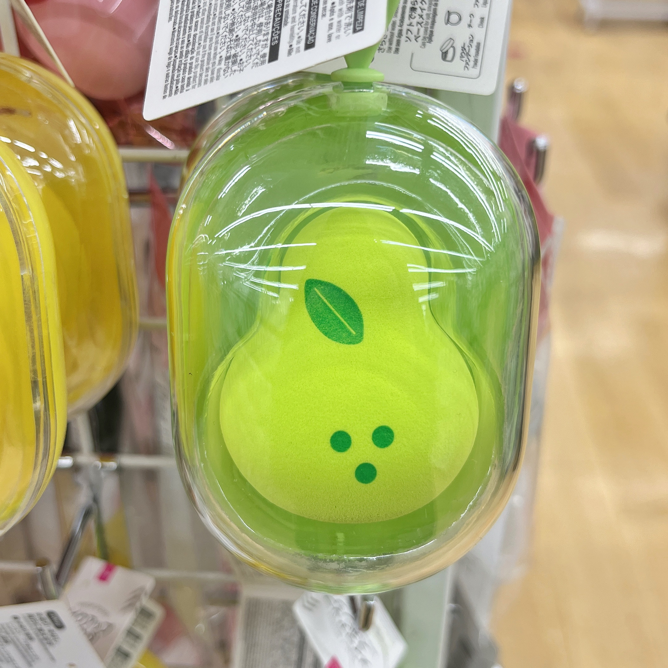 3Dメイクアップスポンジ(フラットカット型)/DAISO/パフ・スポンジを使ったクチコミ（2枚目）