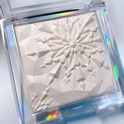CLIO プリズムハイライターのクチコミ「雪の結晶のような繊細パール*❄️ ̖́-
❤︎︎︎︎┈┈┈┈┈┈┈┈┈┈┈┈┈┈┈┈┈┈┈.....」(2枚目)