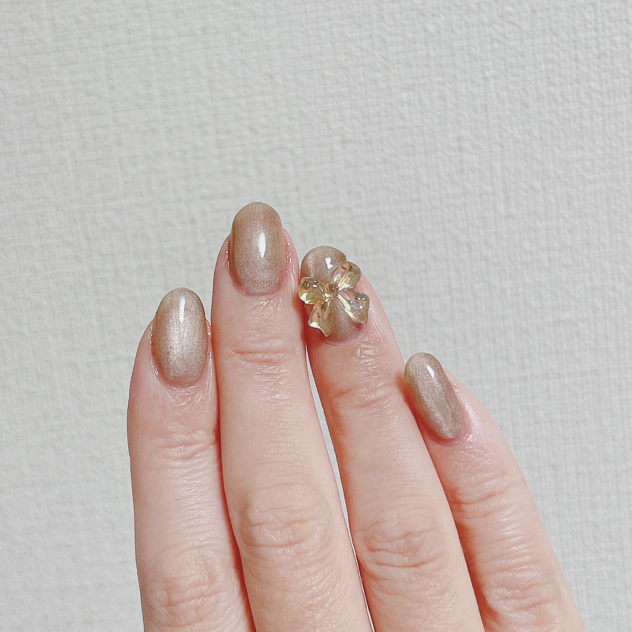 マグネティズムジェル バイ ジェルミーワン GMG3-04  Glossy Nude / グロッシーヌード/ジェルミーワン/マニキュアを使ったクチコミ（3枚目）