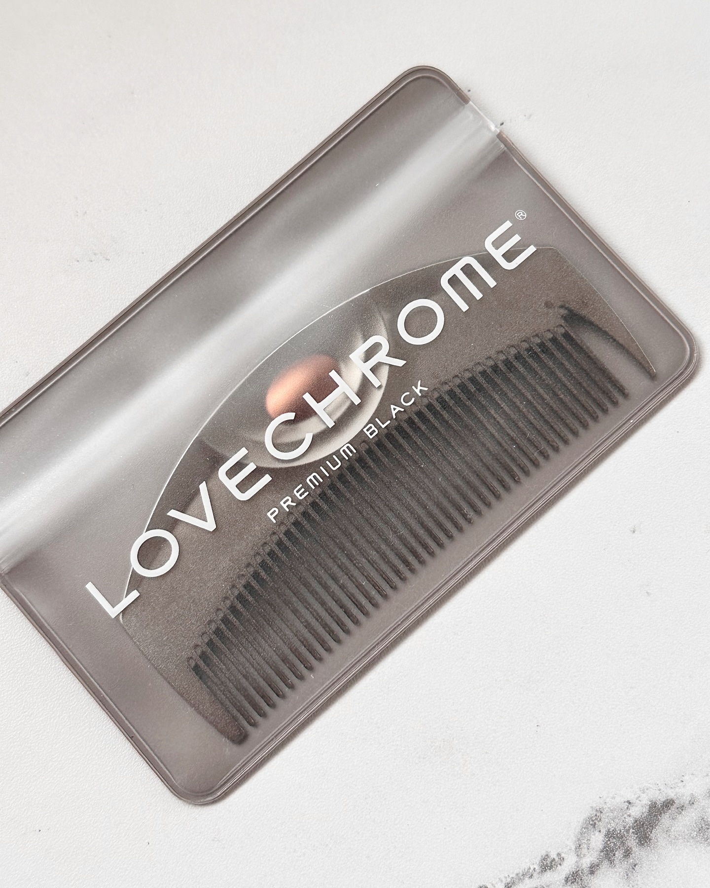 PG ツキ プレミアムブラック/LOVECHROME/ヘアコームを使ったクチコミ（2枚目）