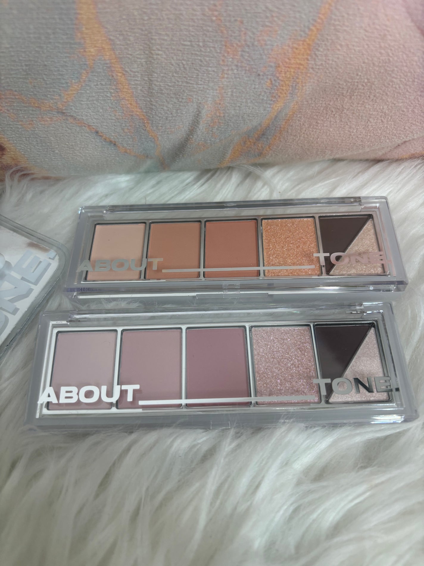 ちゃんまぃ on LIPS 「🩷ABOUTTONE新カラー登場したよRETURNTOBASI..」(2枚目)