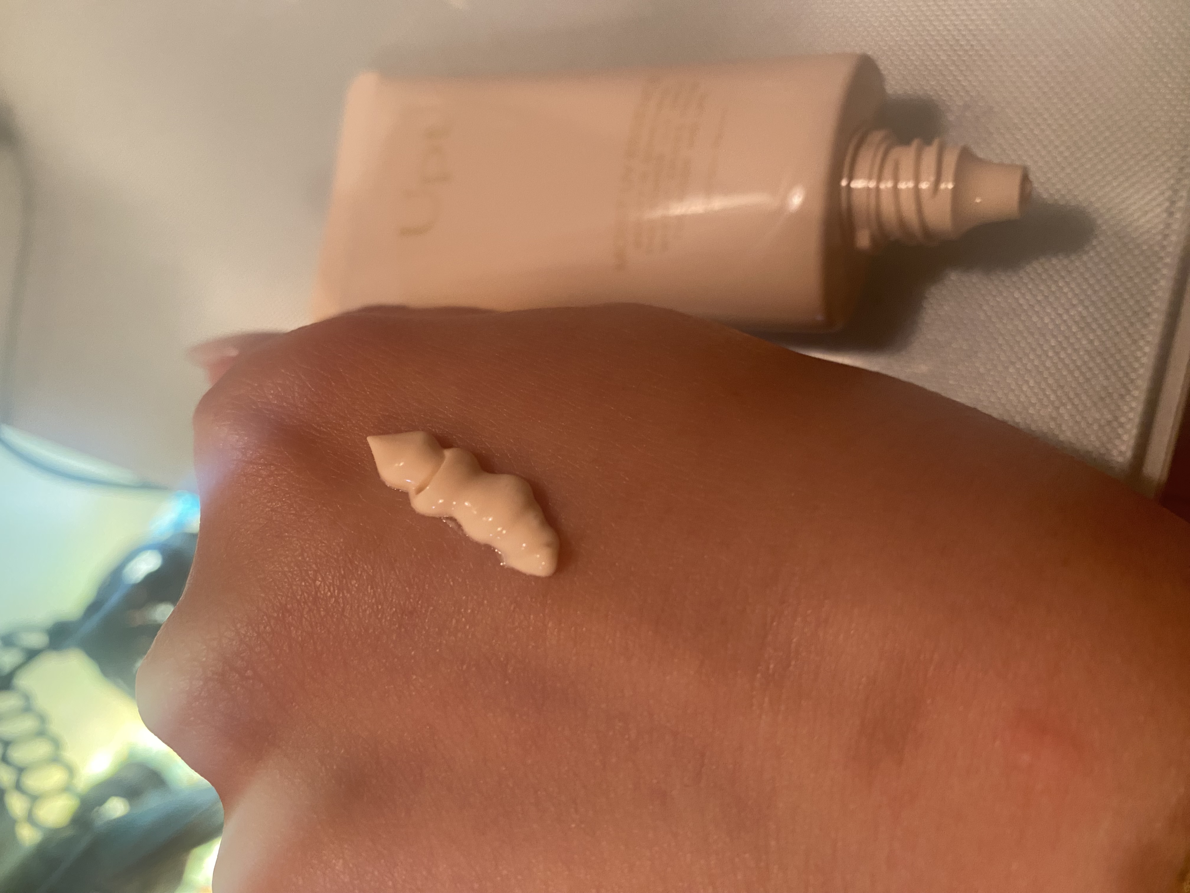 Upt MOIST UV ESSENCE/Upt/化粧下地を使ったクチコミ（3枚目）