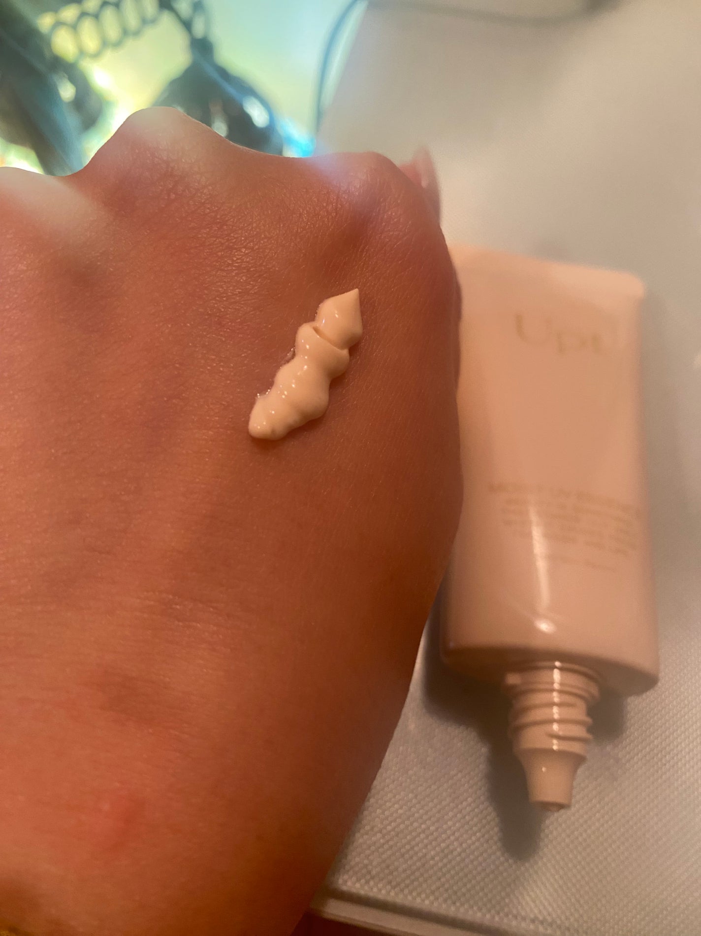 Upt MOIST UV ESSENCE/Upt/化粧下地を使ったクチコミ(3枚目)